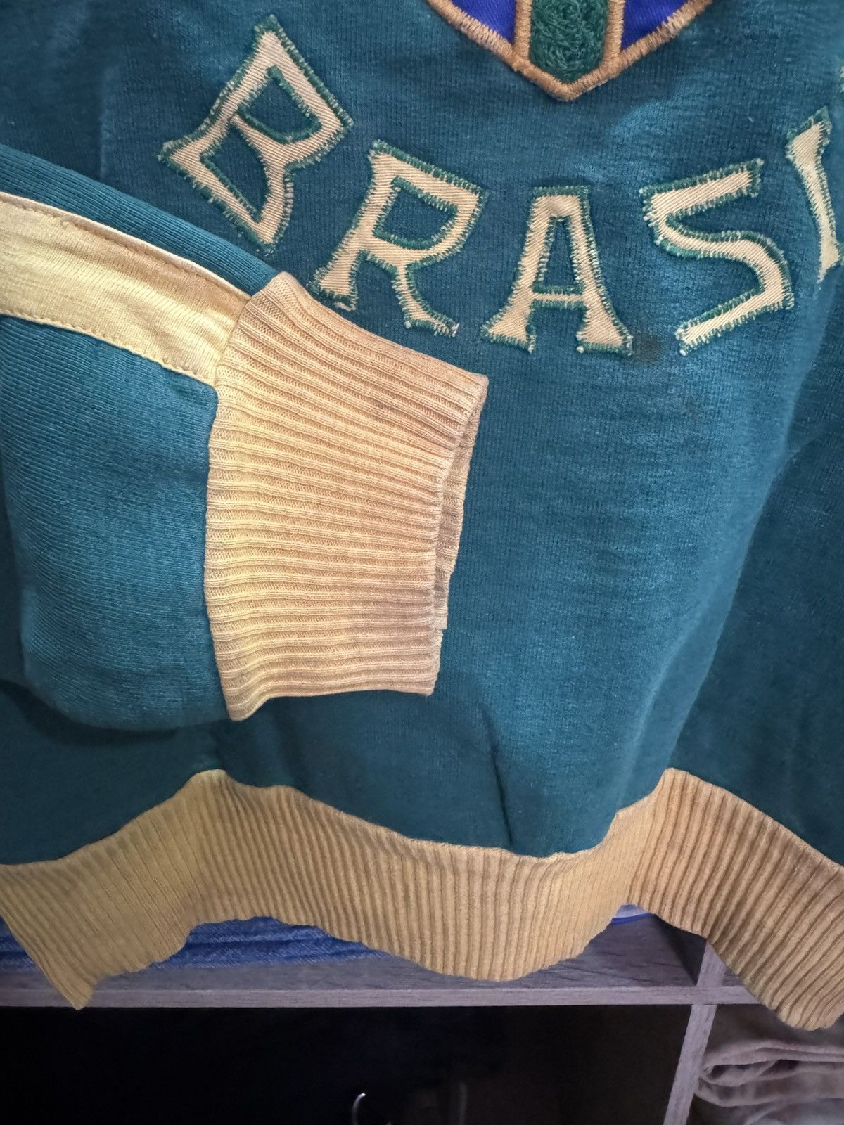 Vintage SUPER RARE Vintage 60s-70s BRAZIL Football Sweatshirt Size US M / EU 48-50 / 2 - 8 Thumbnail