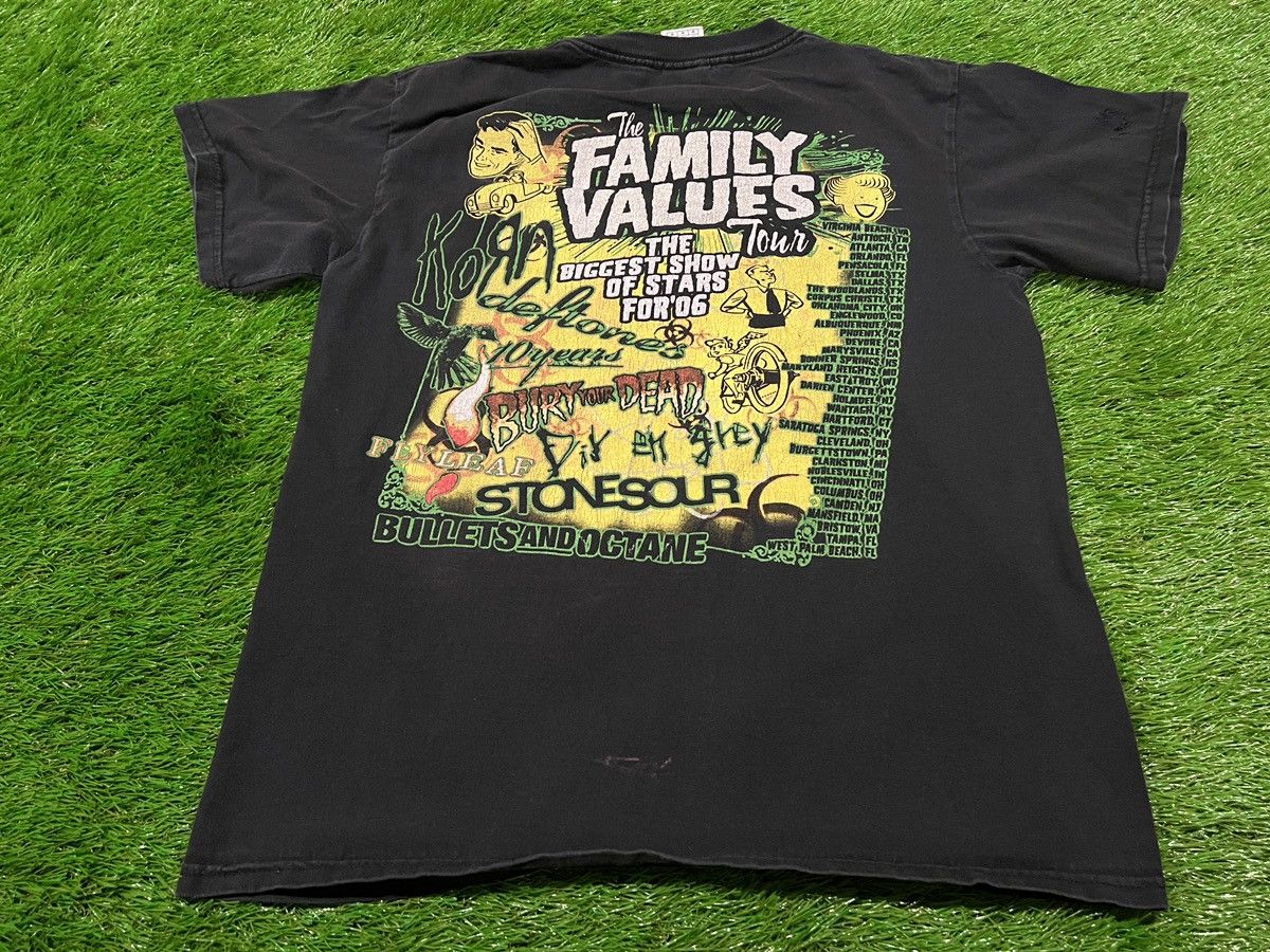 Band Tees × Vintage Vintage KORN - The Family Values Tour 2006 Double Sided Tee Size US M / EU 48-50 / 2 - 6 Thumbnail