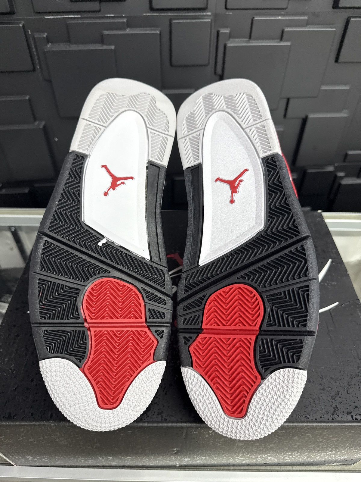 Jordan Brand Jordan 4 Retro Red Cement Size US 12 / EU 45 - 4 Thumbnail