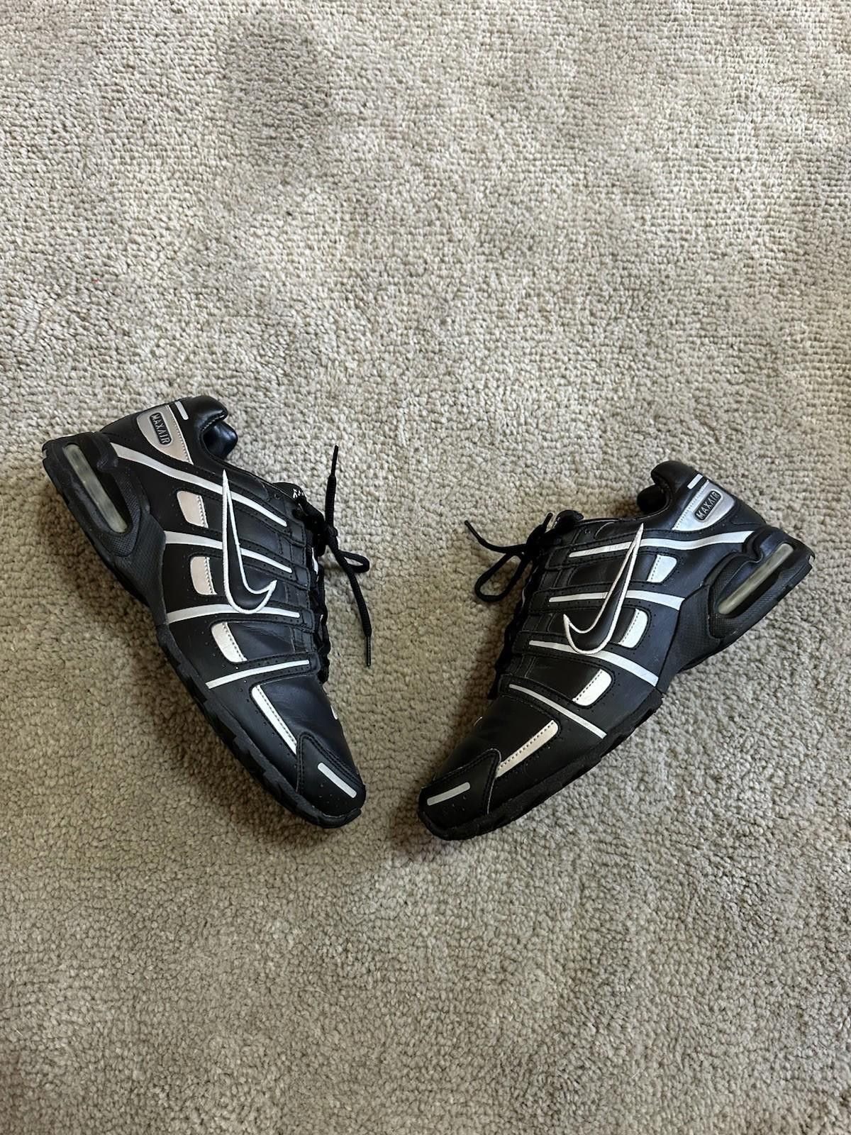 Vintage Nike Air Low Top Sneaker Sz 44(28)