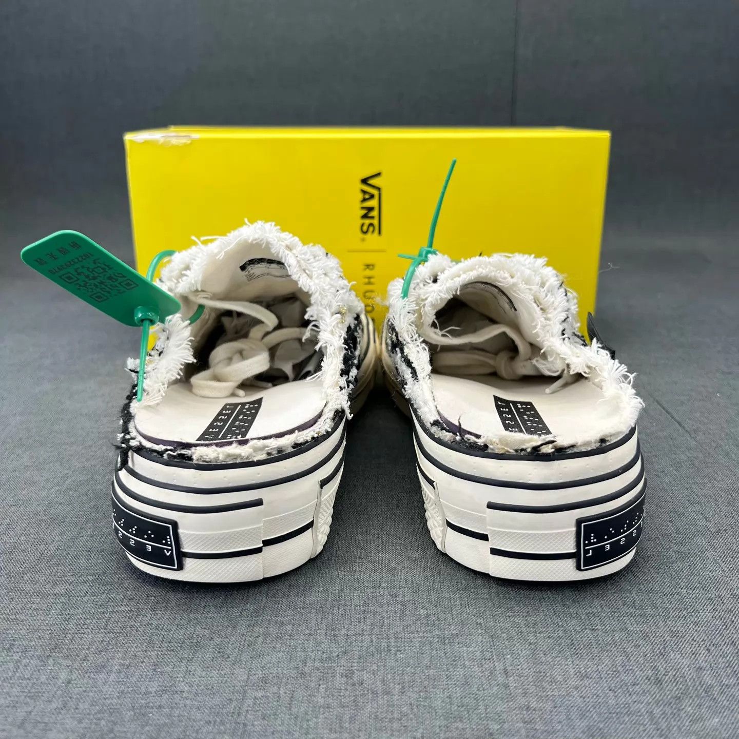 Other Vanness Wu Tassel Slip-On 42 Black & White LN 2-3 Worn Size US 9 / EU 42 - 5 Thumbnail