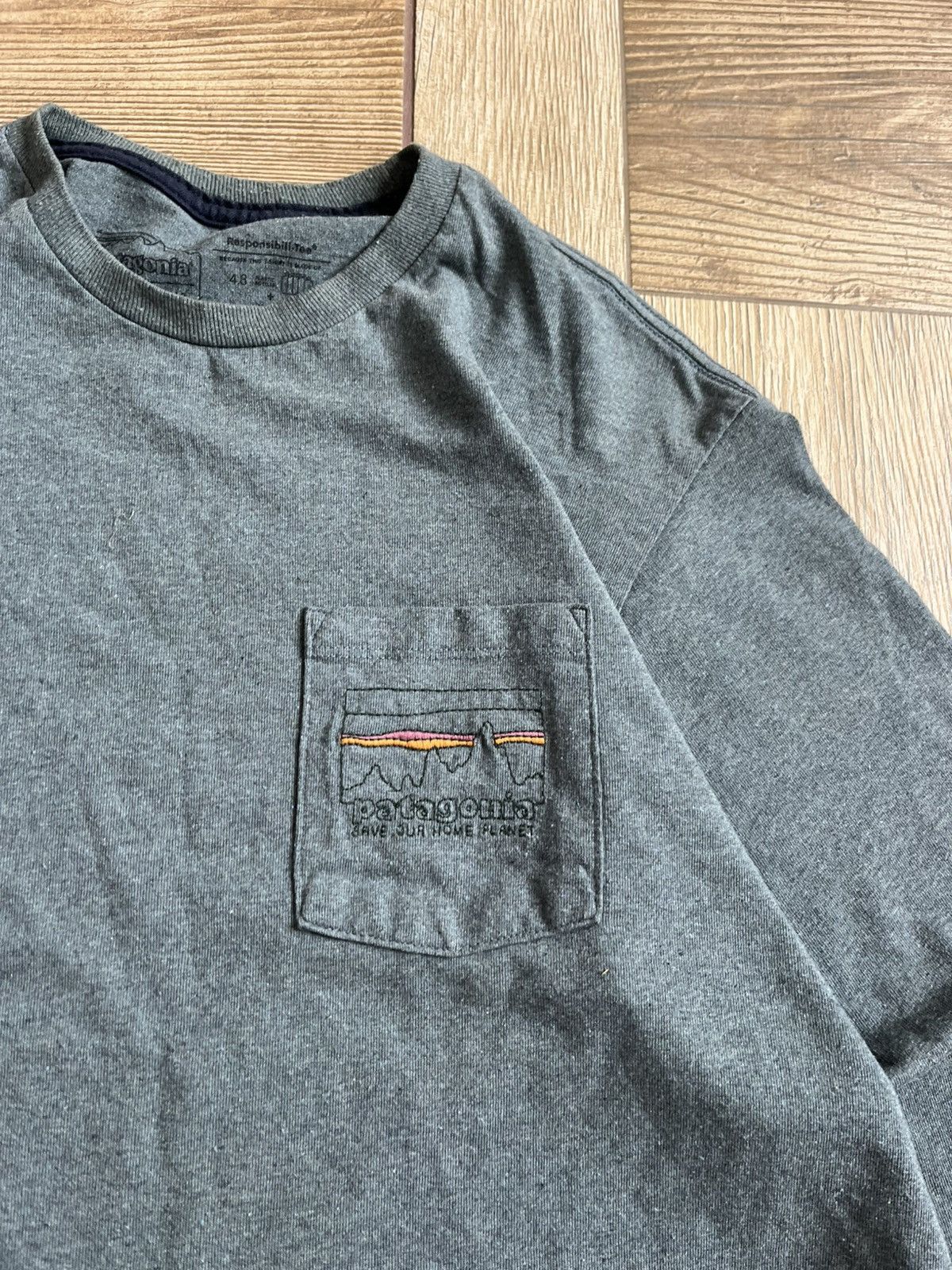 Patagonia Patagonia Long Sleeve Pocket Tee / Outdoor Essential Size US M / EU 48-50 / 2 - 4 Thumbnail