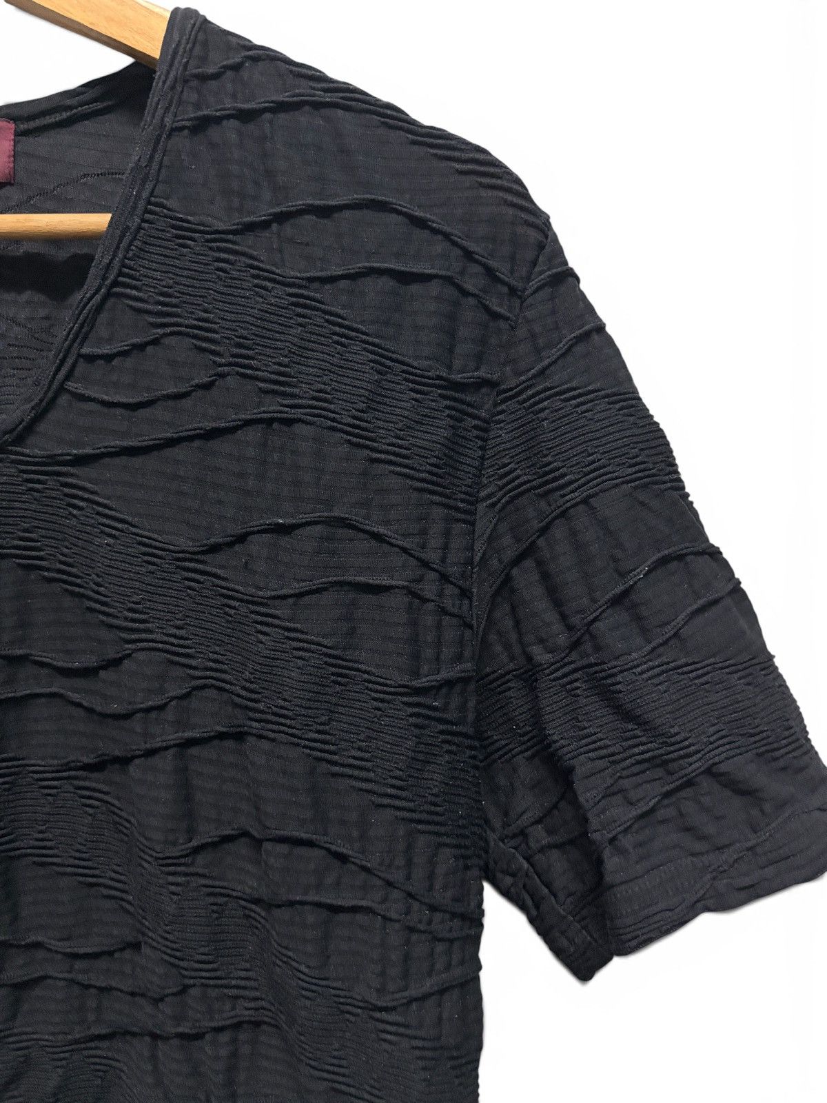 Tornado Mart Tornado Mart Vneck Pleated Wave Style Stretch Shirt Size US M / EU 48-50 / 2 - 4 Thumbnail