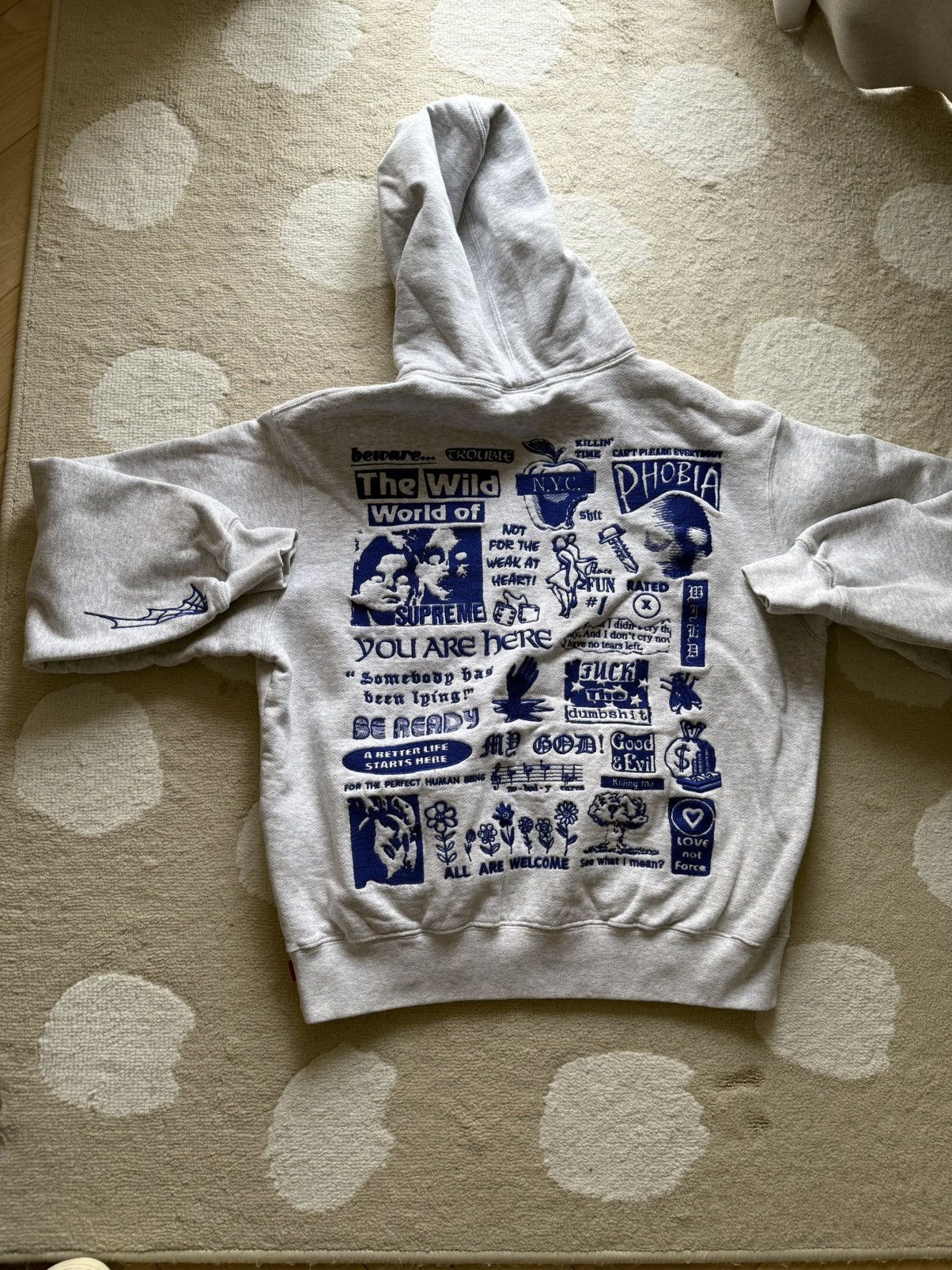 Supreme Graphic Hoodie – Heather Grey