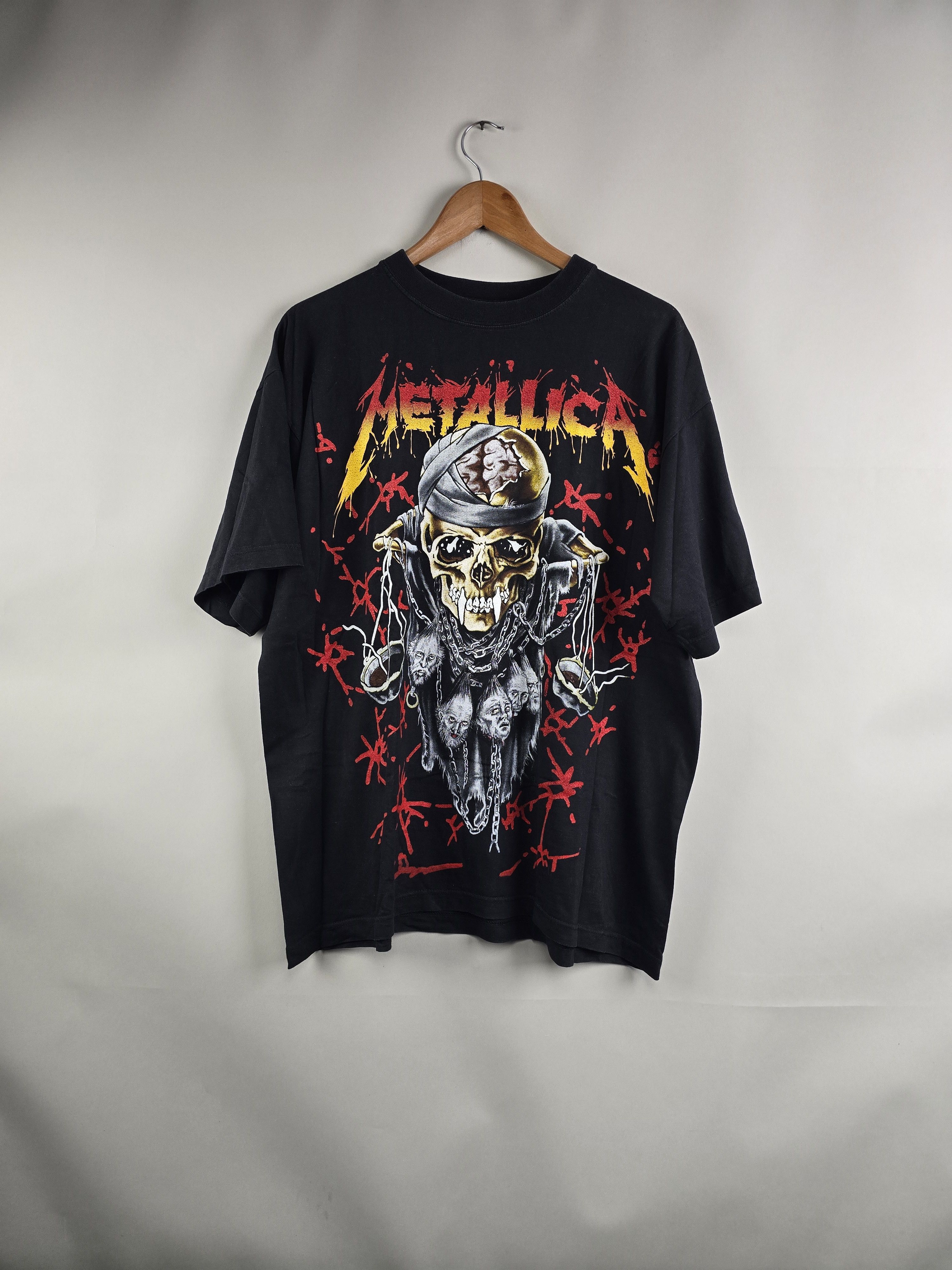 Band Tees × Metallica × Vintage 90s Metallica Doris Pushead L 21.5