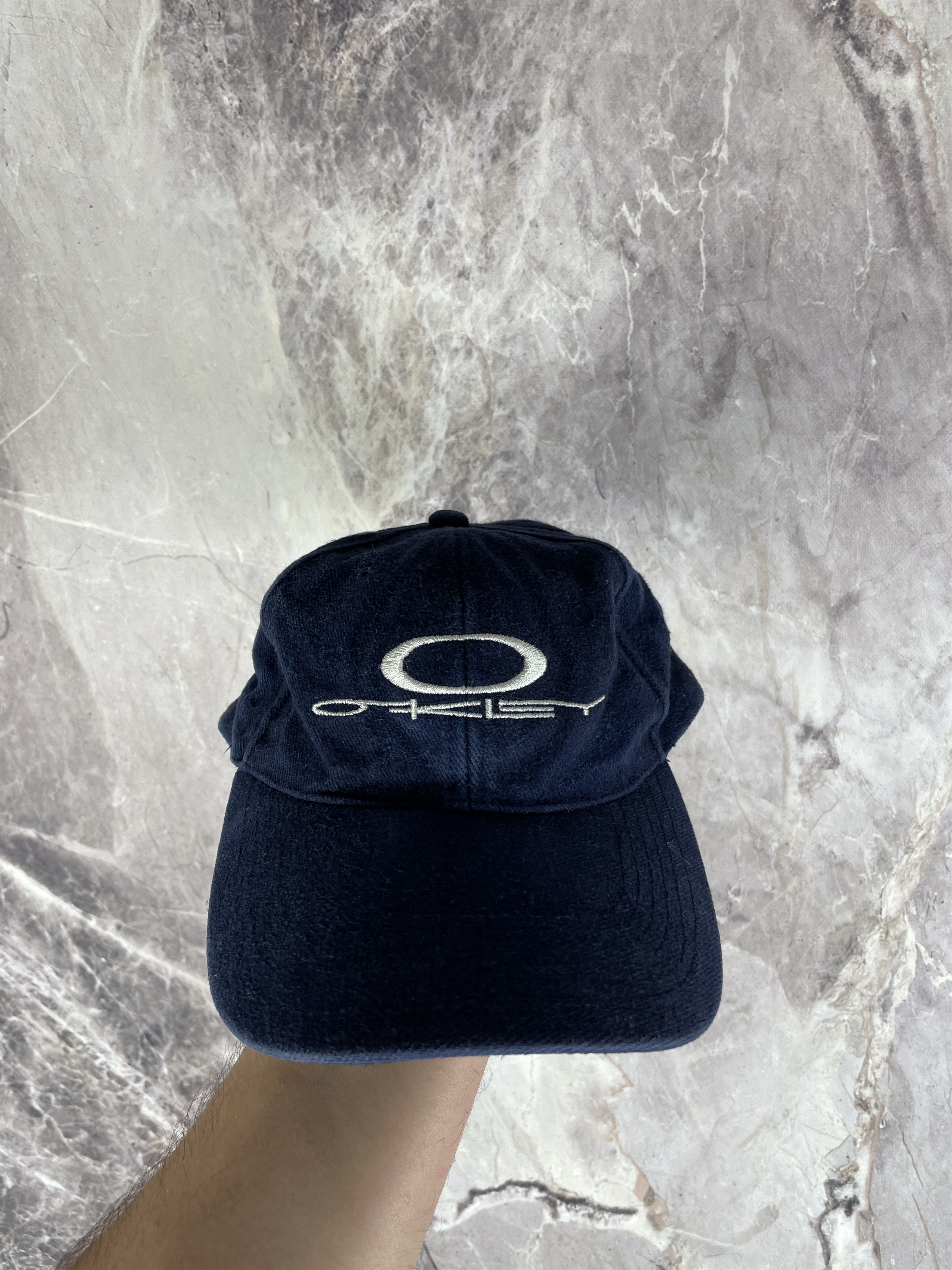 Oakley Vintage Oakley Big Logo Cap Size ONE SIZE - 2 Thumbnail