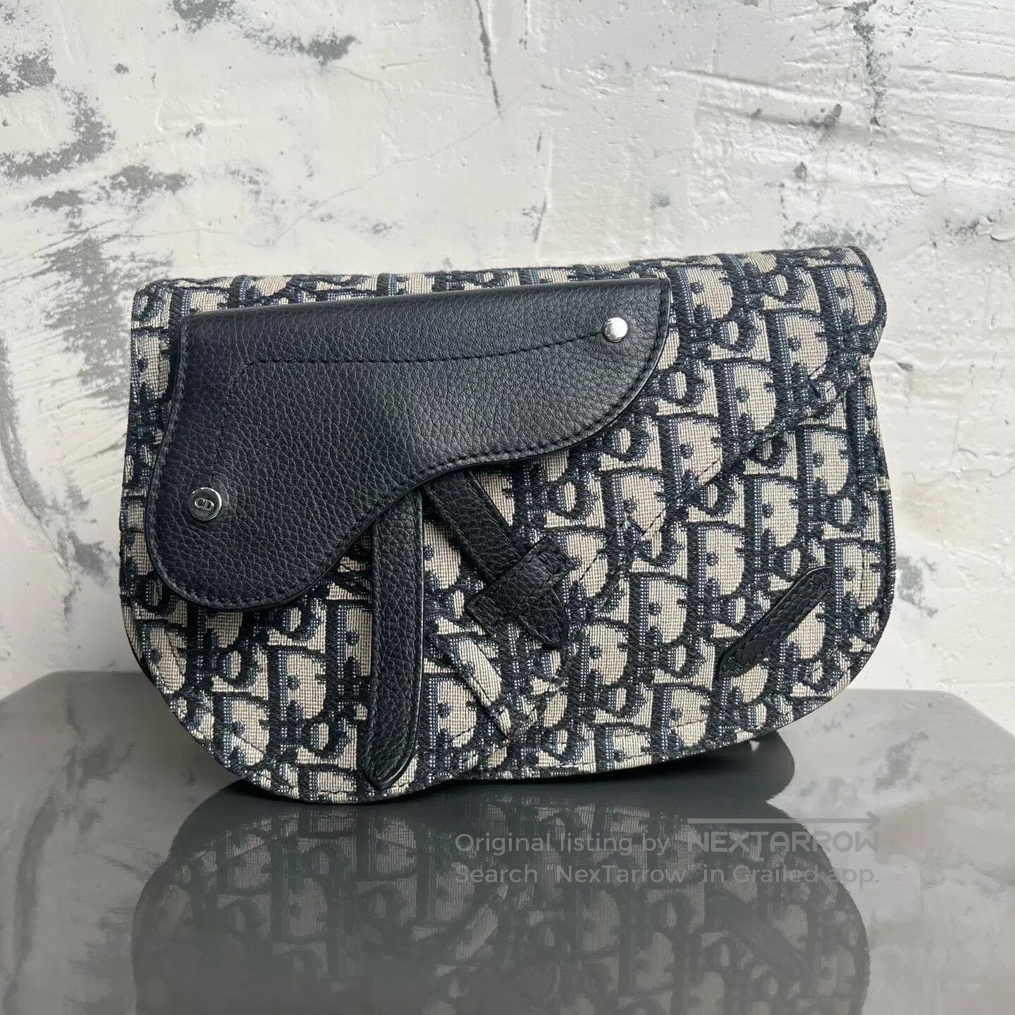 Dior Dior Saddle-shaped bag with full-color diagonal embroidery Size ONE SIZE - 1 Thumbnail