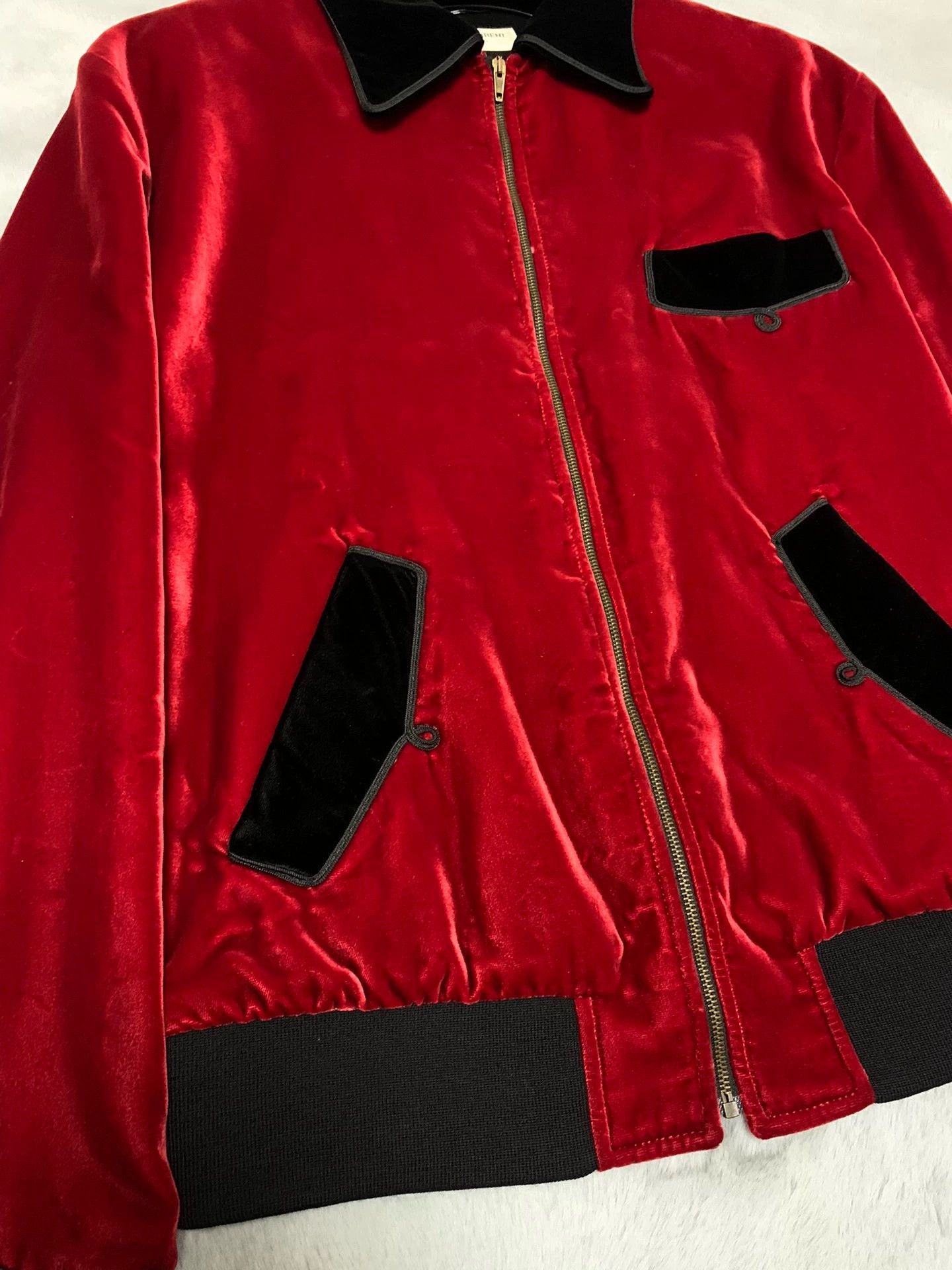 Saint Laurent Paris Saint Laurent SLP 16FW Runway Red Velvet Court Jkt Size US M / EU 48-50 / 2 - 5 Thumbnail