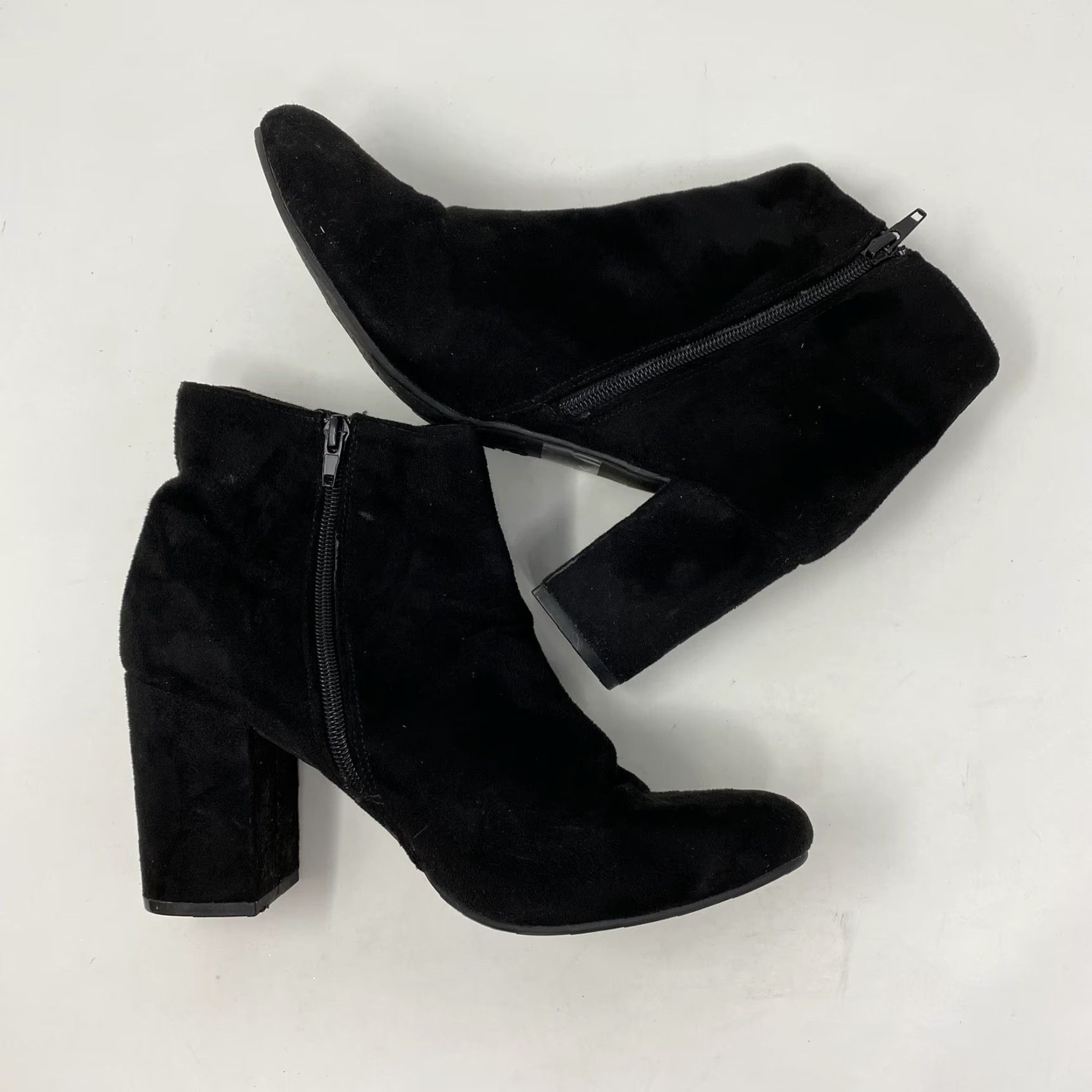 XOXO XOXO Claude Boots Women Black Bootie Knee High Zip Side Zip Wide Calf Block Heel 10M Styled Boot Size US 10 / IT 40 - 7 Thumbnail