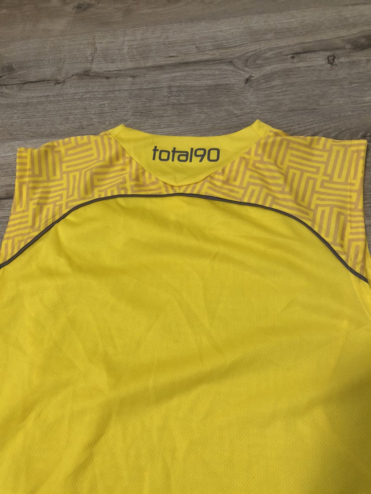 Vintage Vintage Nike Total 90 Sleeveless Tank Top Drill Rare Y2K Size US S / EU 44-46 / 1 - 7 Thumbnail