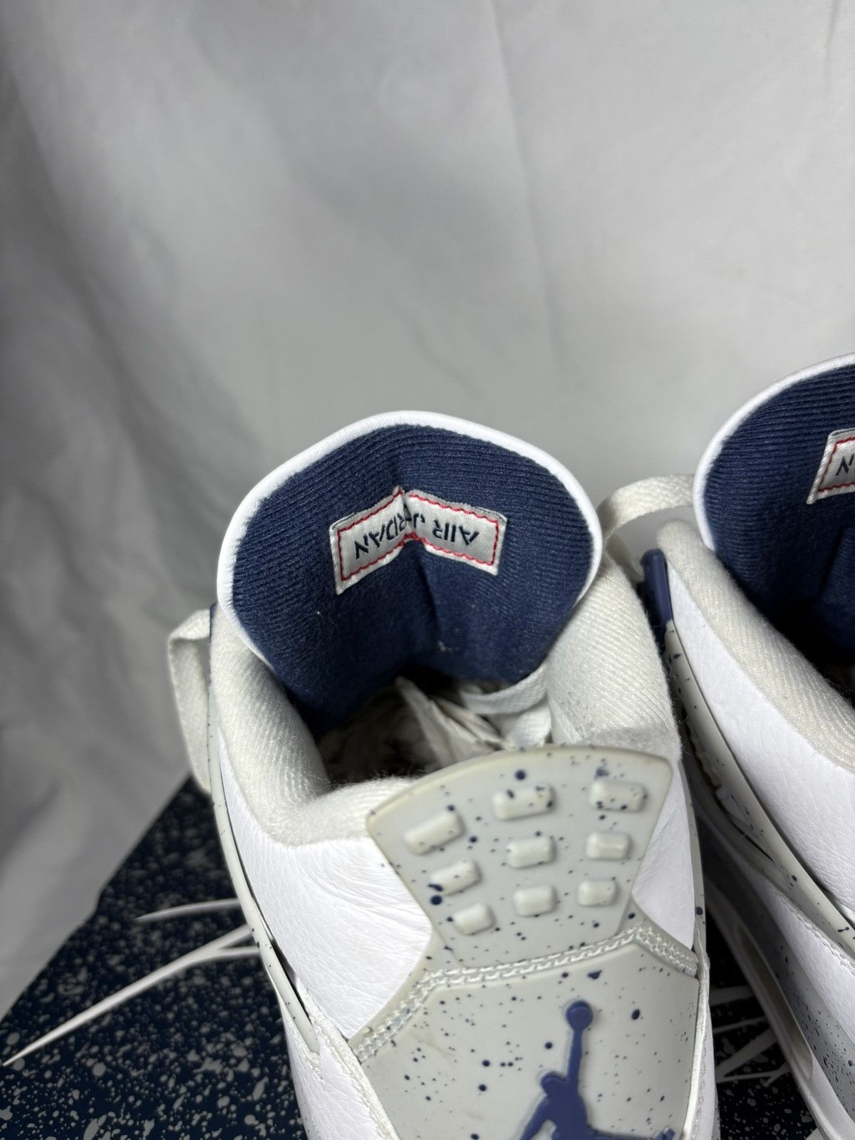 Nike Jordan 4 Retro Midnight Navy Size US 7.5 / EU 40-41 - 7 Thumbnail