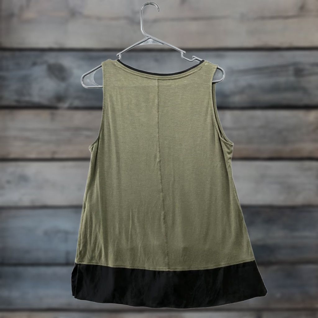White House Black Market White House Black Market Tank Top Womens M Green Jersey Knit Chiffon Hem Shirttail? Size M / US 6-8 / IT 42-44 - 1 Thumbnail
