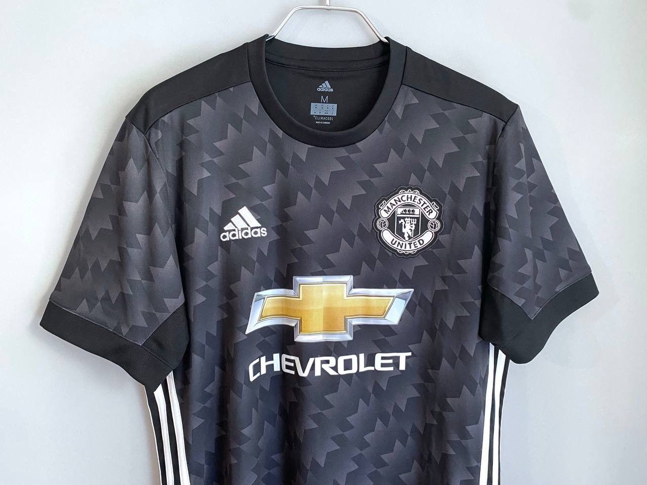 Adidas Manchester United 2017/18 Away Soccer Jersey Size M BS1217 Size US M / EU 48-50 / 2 - 3 Thumbnail