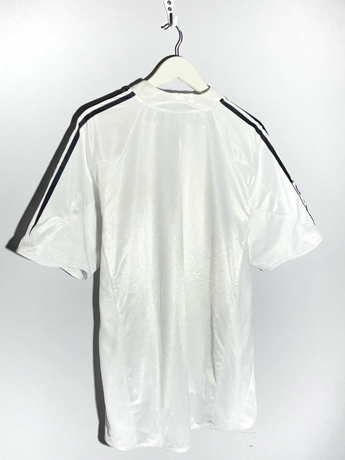 Adidas × Vintage Real Madrid Adidas Vintage 2004/05 Home Y2k Football Shirt Size US L / EU 52-54 / 3 - 10 Thumbnail