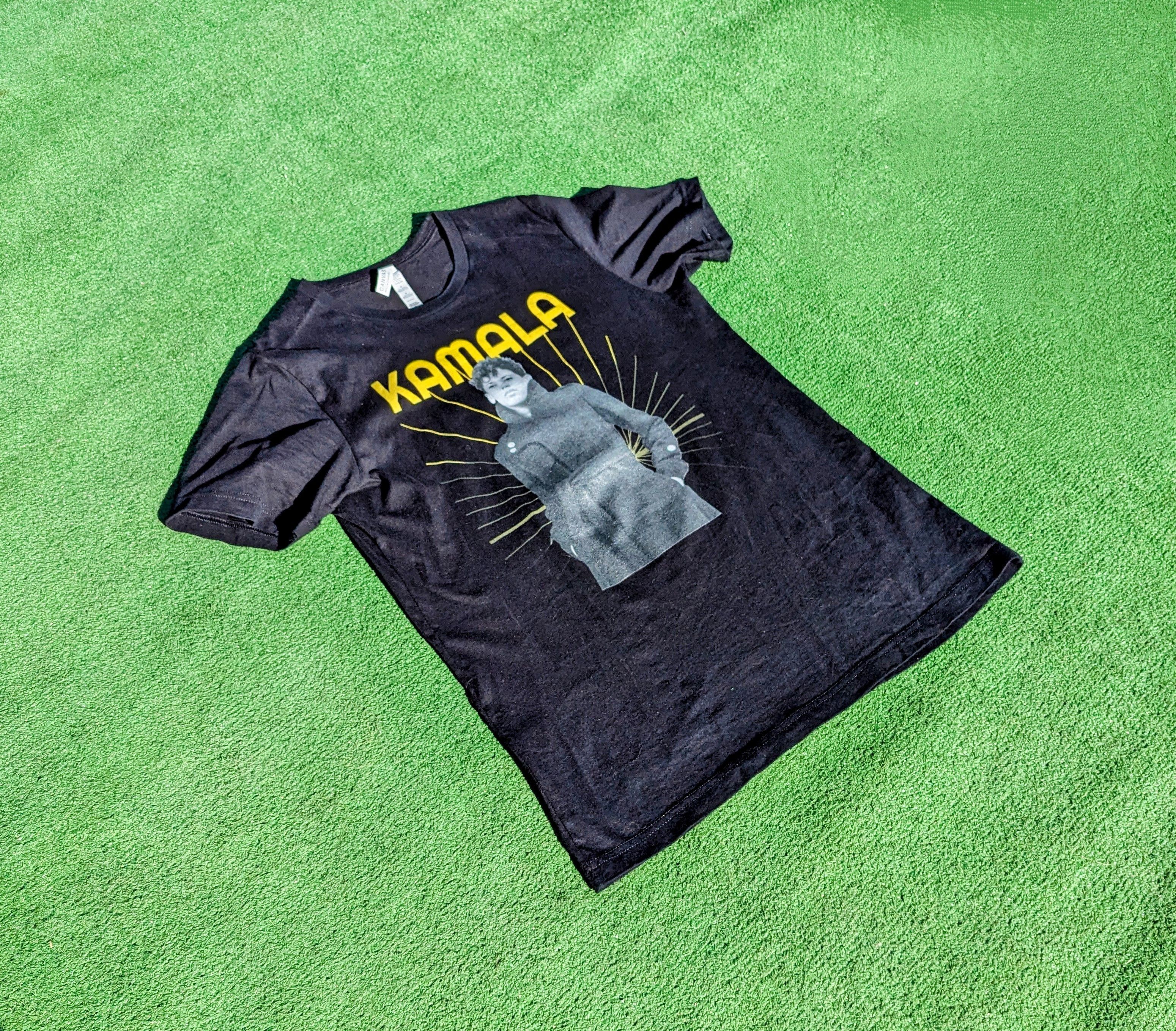 Designer Young Kamala Harris Vice President Picture Election Shirt Size US M / EU 48-50 / 2 - 1 Thumbnail