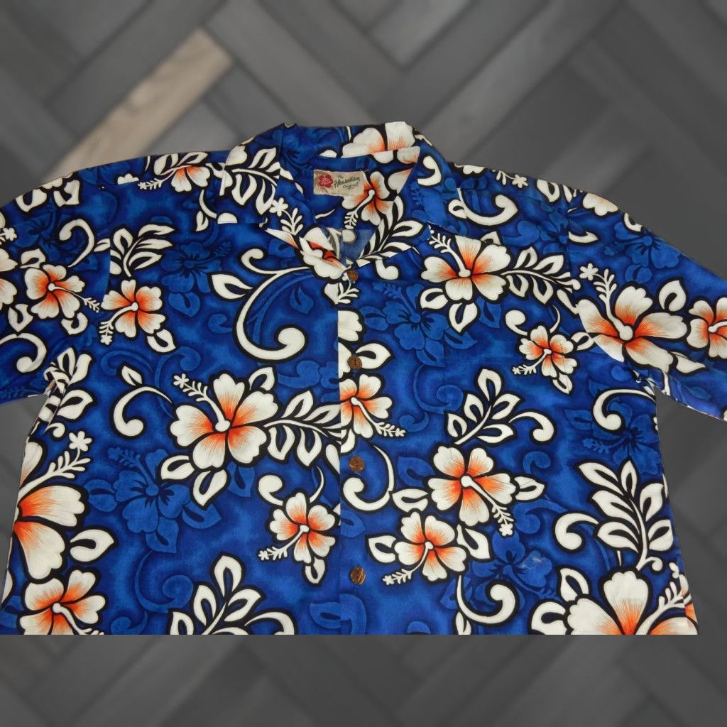 Hilo Hattie VINTAGE Hilo Hattie Men's Hawaiian Shirt Blue Floral Size L Short Sleeve Button-Up Size US L / EU 52-54 / 3 - 1 Thumbnail
