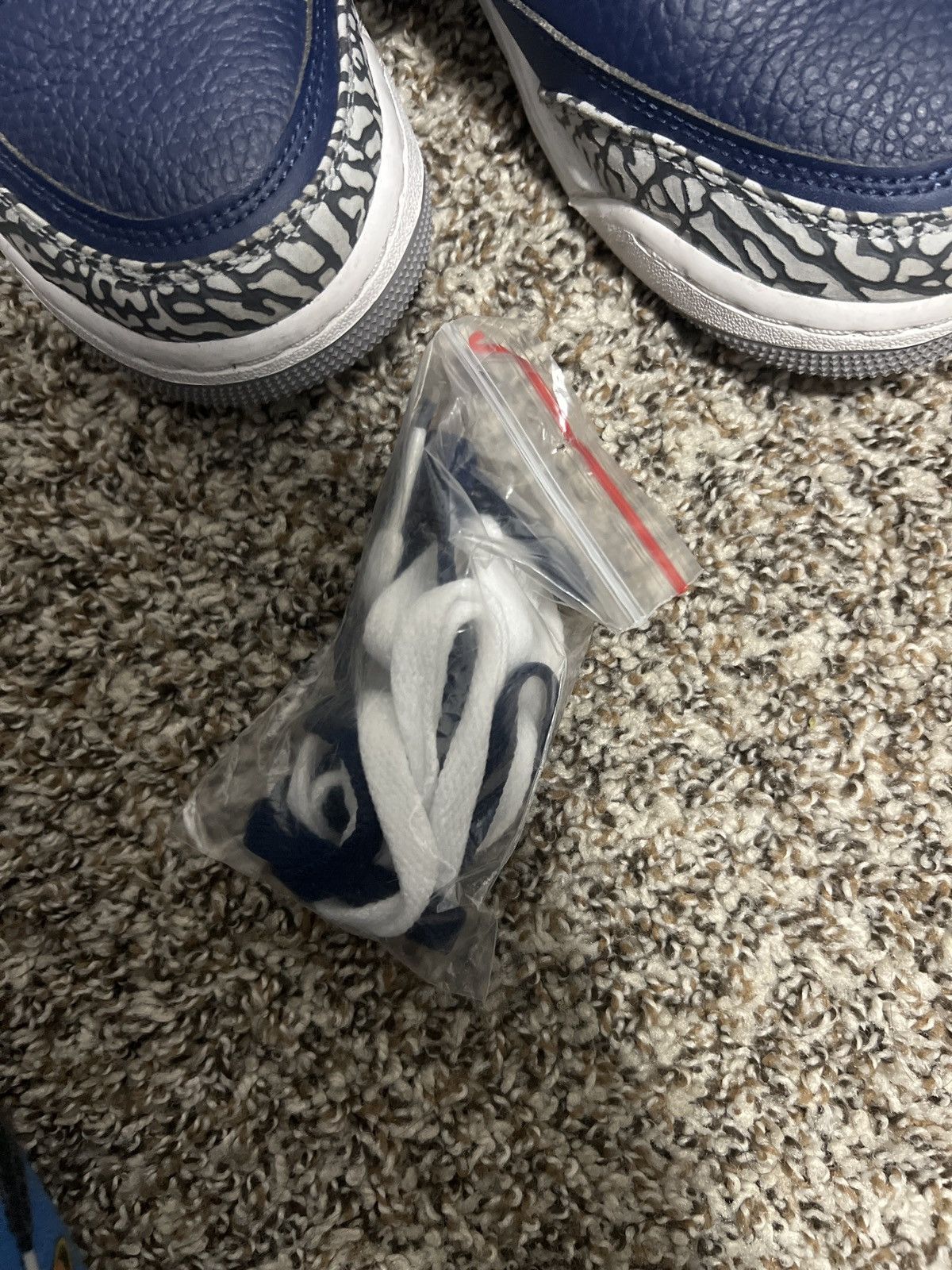 Jordan Brand Jordan Retro 3 “Georgetown” Size US 7 / EU 40 - 3 Thumbnail