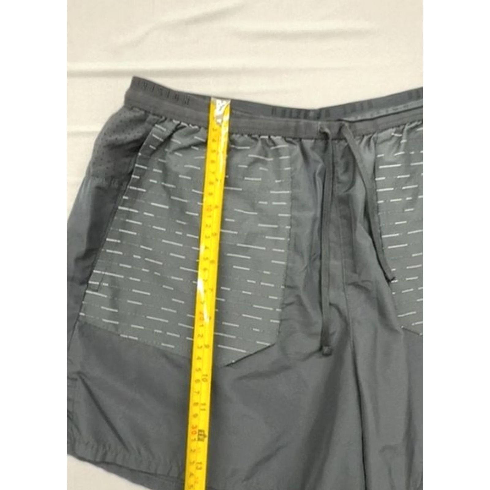 Nike Nike Men’s Fast Running Dri-FIT Shorts Black Size L FN3355-010 Size US 33 - 5 Thumbnail