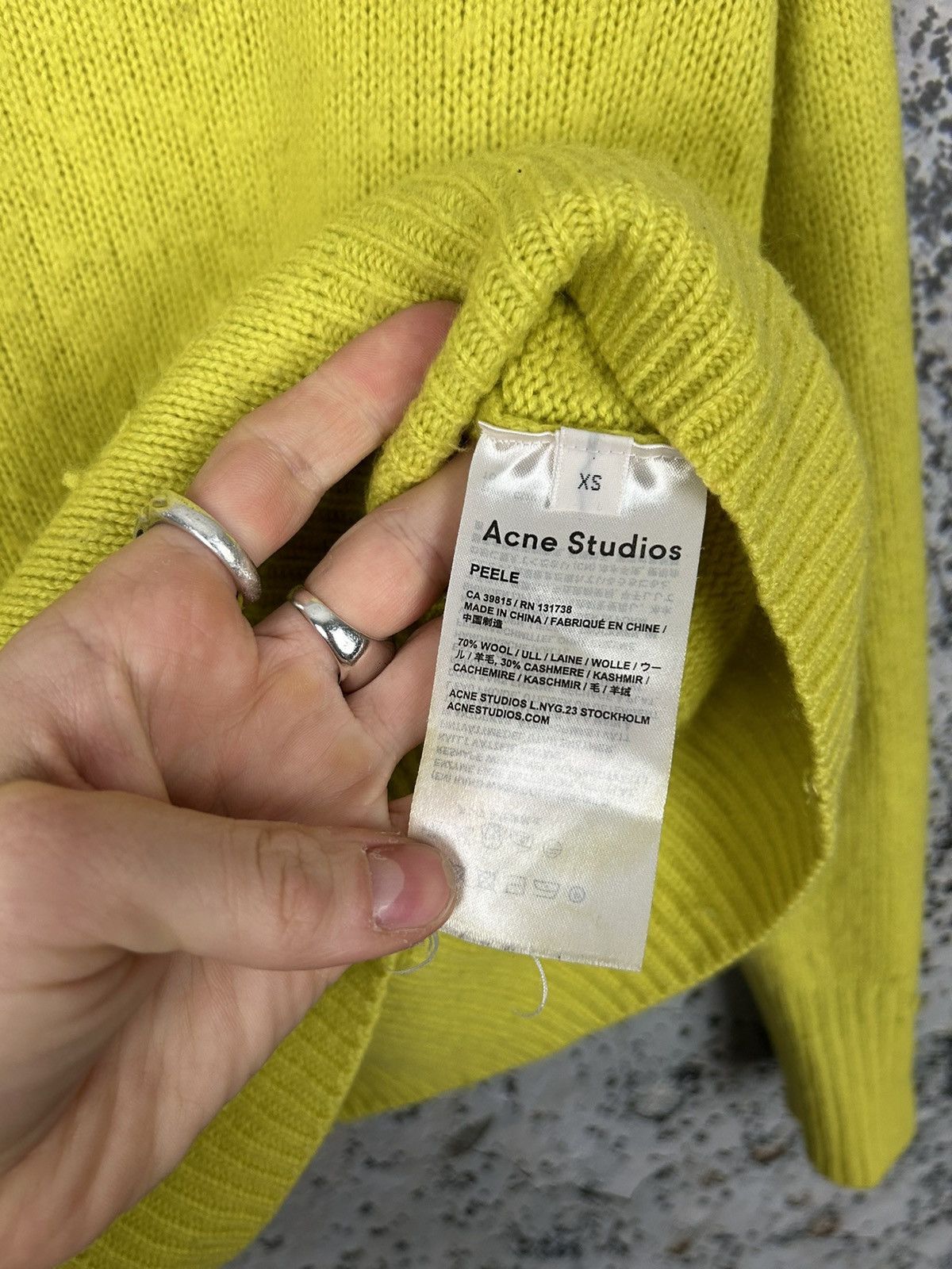 Acne Studios × Designer Acne Studios Peele Wool and Cashmere Yellow Knit Sweater Size US XS / EU 42 / 0 - 6 Thumbnail