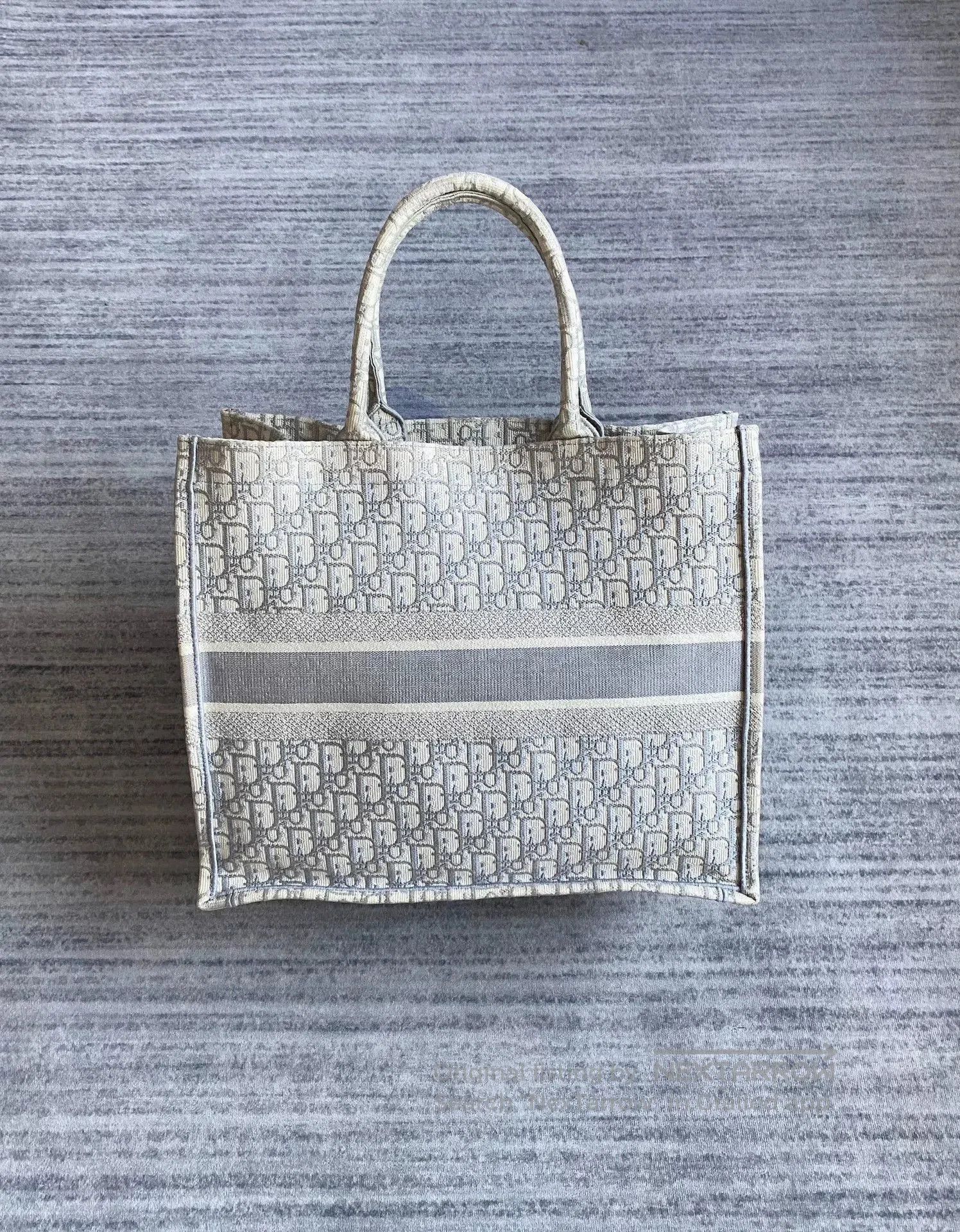 Dior dior gray logo tote bag large size. Size ONE SIZE - 2 Thumbnail