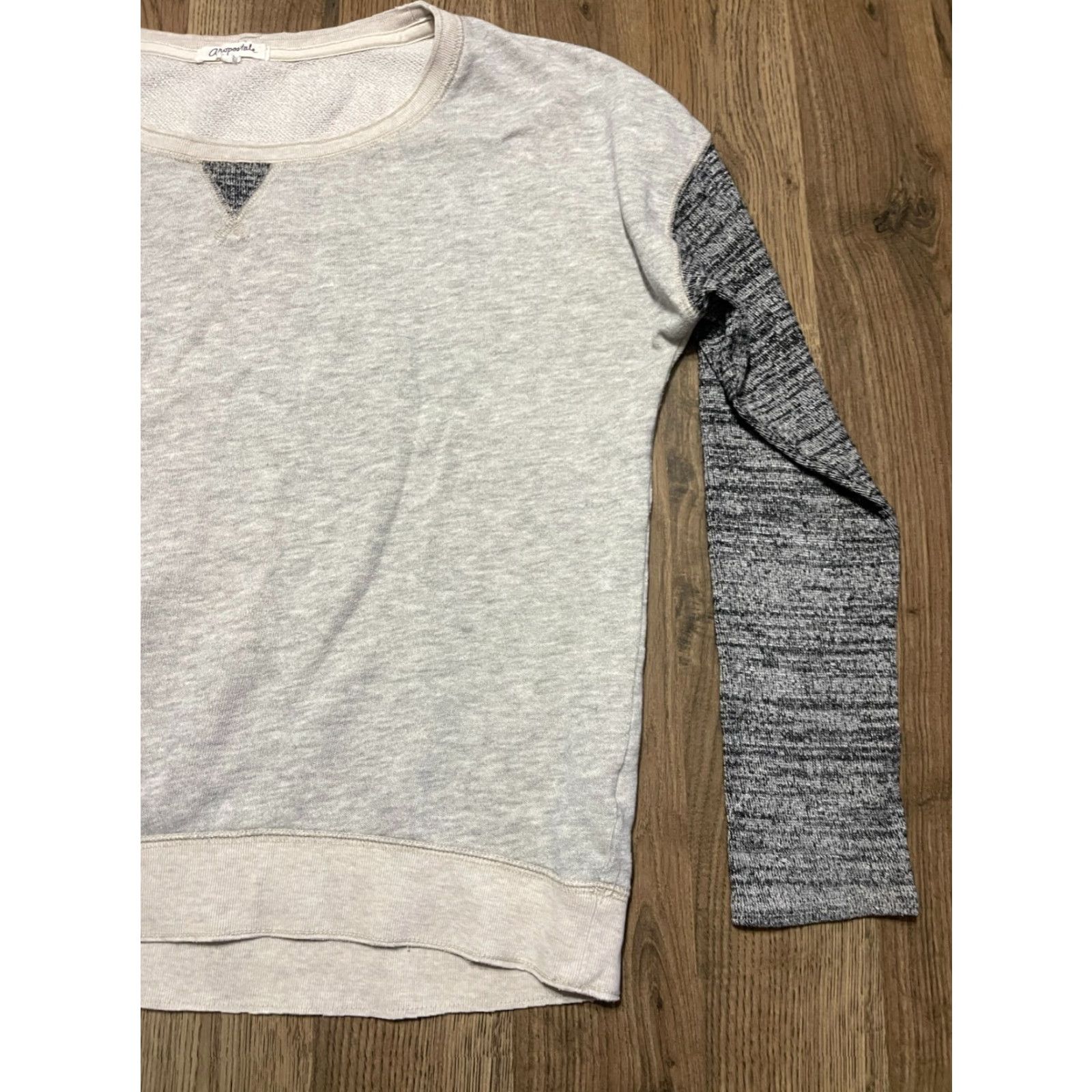 Aeropostale Aeropostale Shirt Womens Large Gray White Long Sleeves T-Shirt Size L / US 10 / IT 46 - 4 Thumbnail