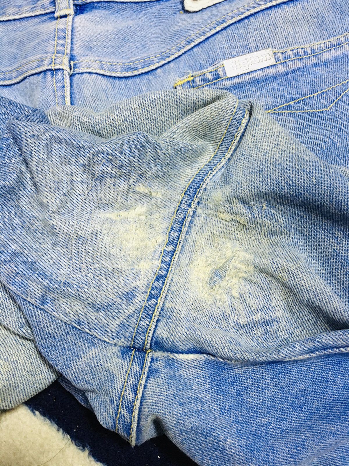 Other Big Tom Distressed Jeans (17) Size US 35 - 20 Thumbnail