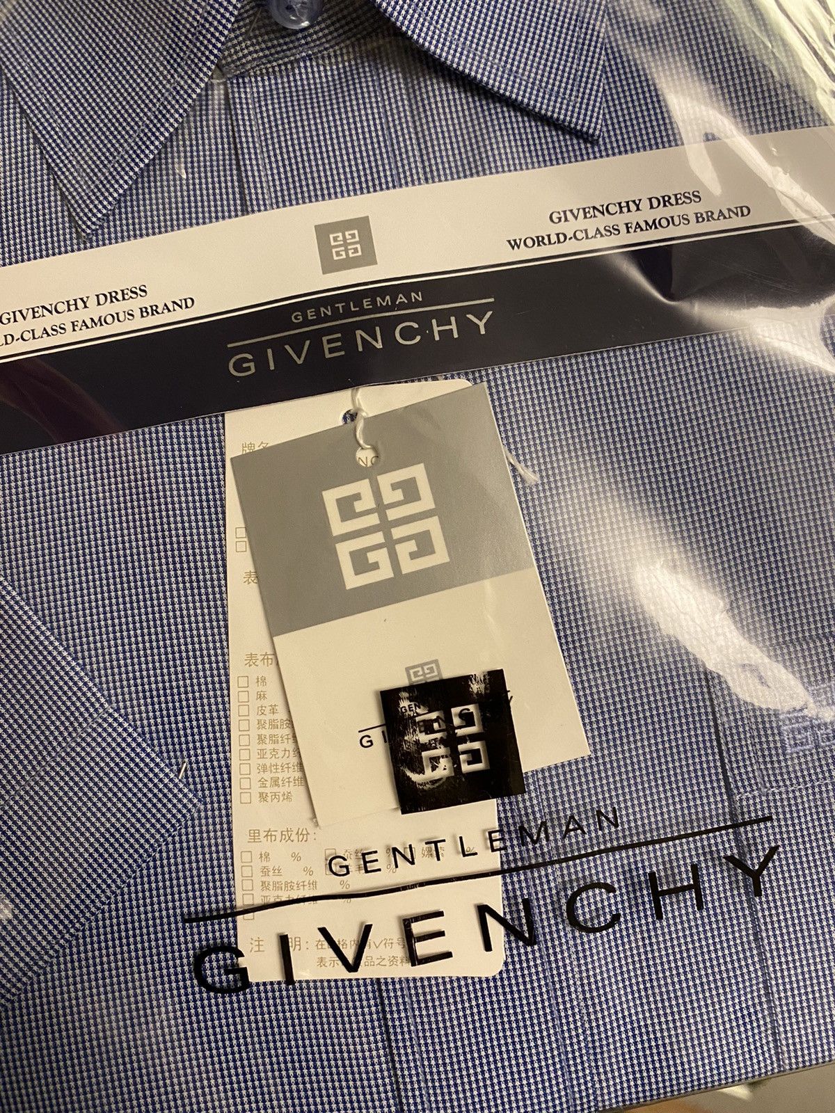 Givenchy givenchy button up shirt men sitze l new with tag Size US L / EU 52-54 / 3 - 6 Thumbnail