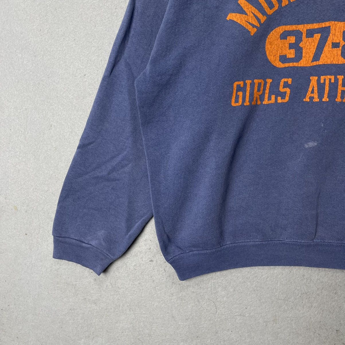 Hanes Vintage Hanes Herway Morton East Girls Athletics Sweatshirt Size L / US 10 / IT 46 - 5 Thumbnail