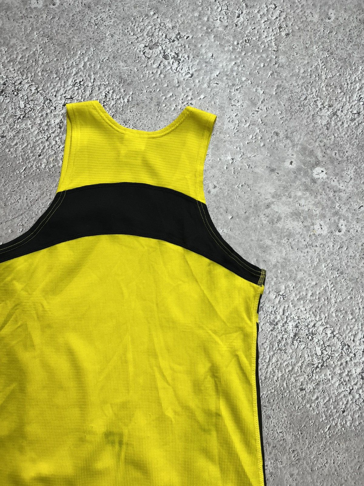 Asics Vintage Asics Team Line Running Tank Top Size M Hong Kong Size M / US 6-8 / IT 42-44 - 10 Thumbnail
