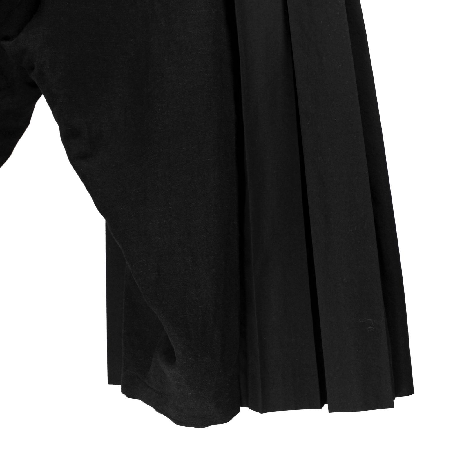 Yohji Yamamoto Yohji Yamamoto Pour Homme - PLEATED SAROUEL PANTS Size US 30 / EU 46 - 12 Thumbnail