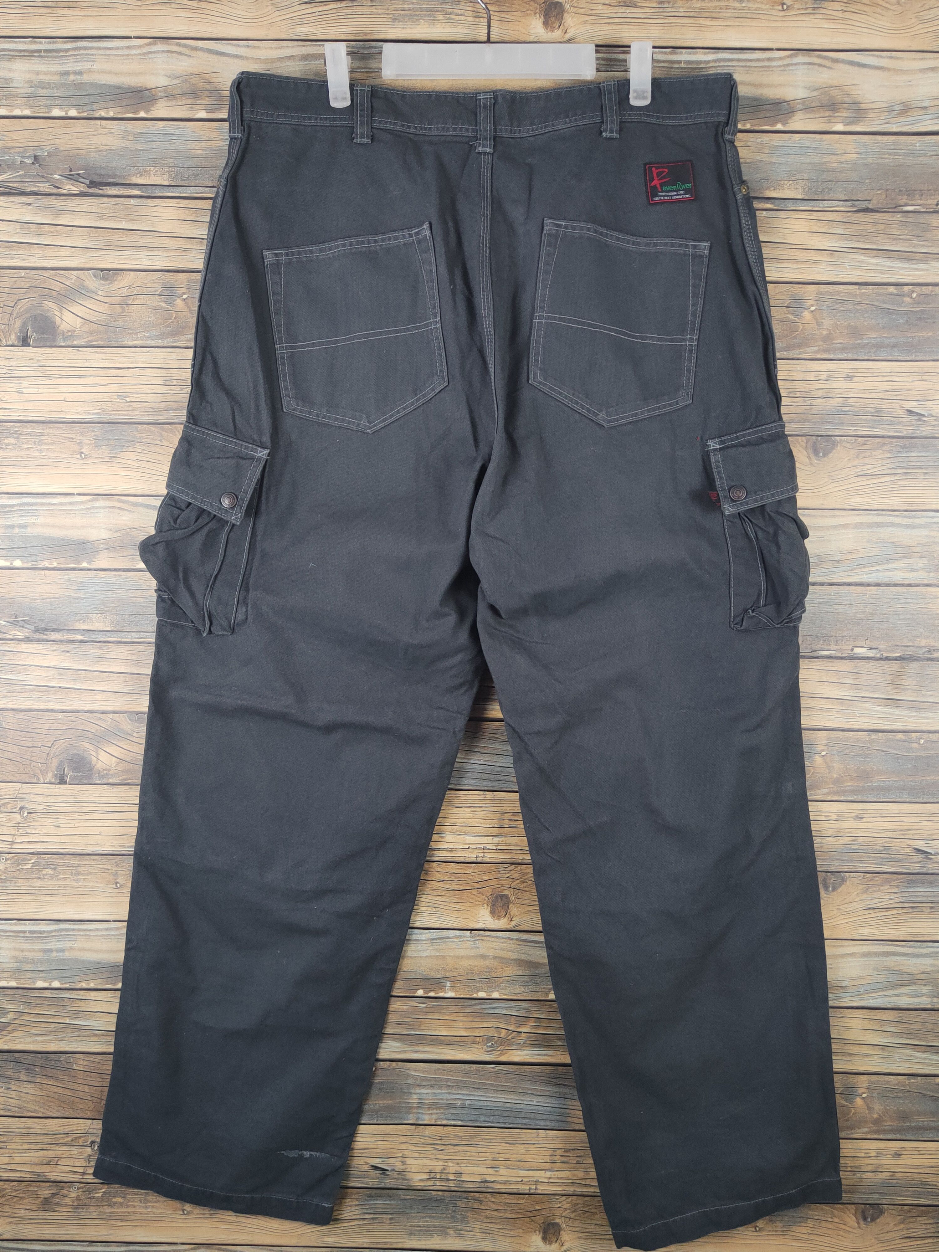 Japanese Brand DL Evenriver Dark Gray Multipocket Cargo Pants #1879 Size US 34 / EU 50 - 7 Thumbnail