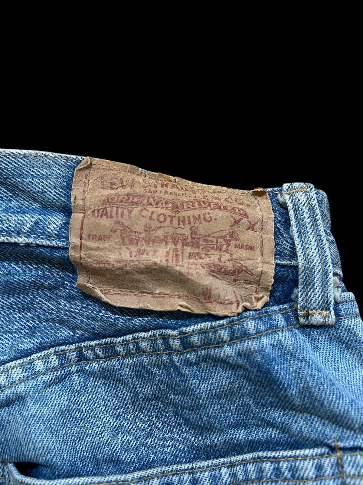 Levi's Vintage Clothing Vintage Levis 70s 80s bleach wash Stamp button 6 Size US 30 / EU 46 - 7 Thumbnail