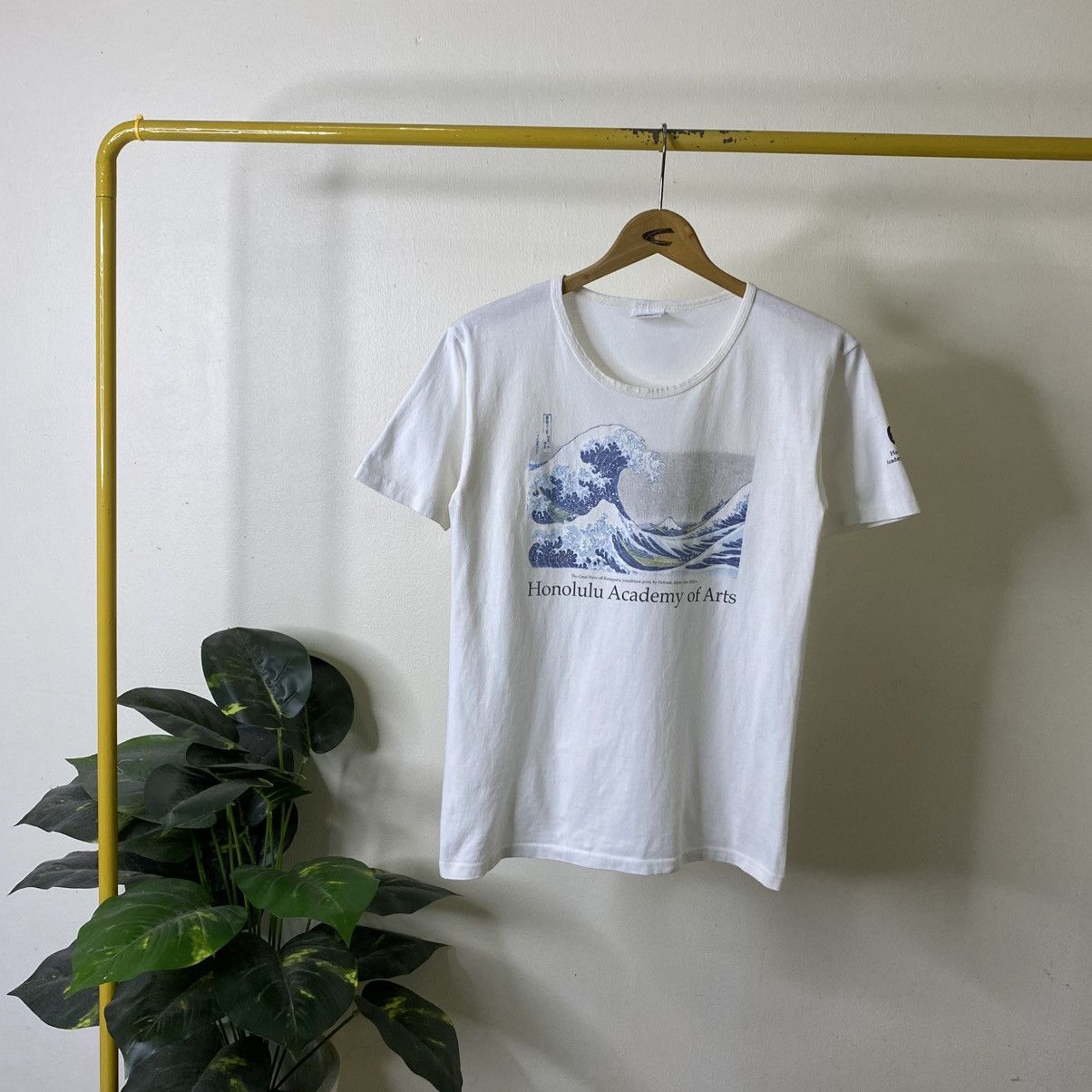 Vintage 1990s Honolulu Academy Of Arts Hokusai Artwork Women Tshirt Size S / US 4 / IT 40 - 1 Thumbnail