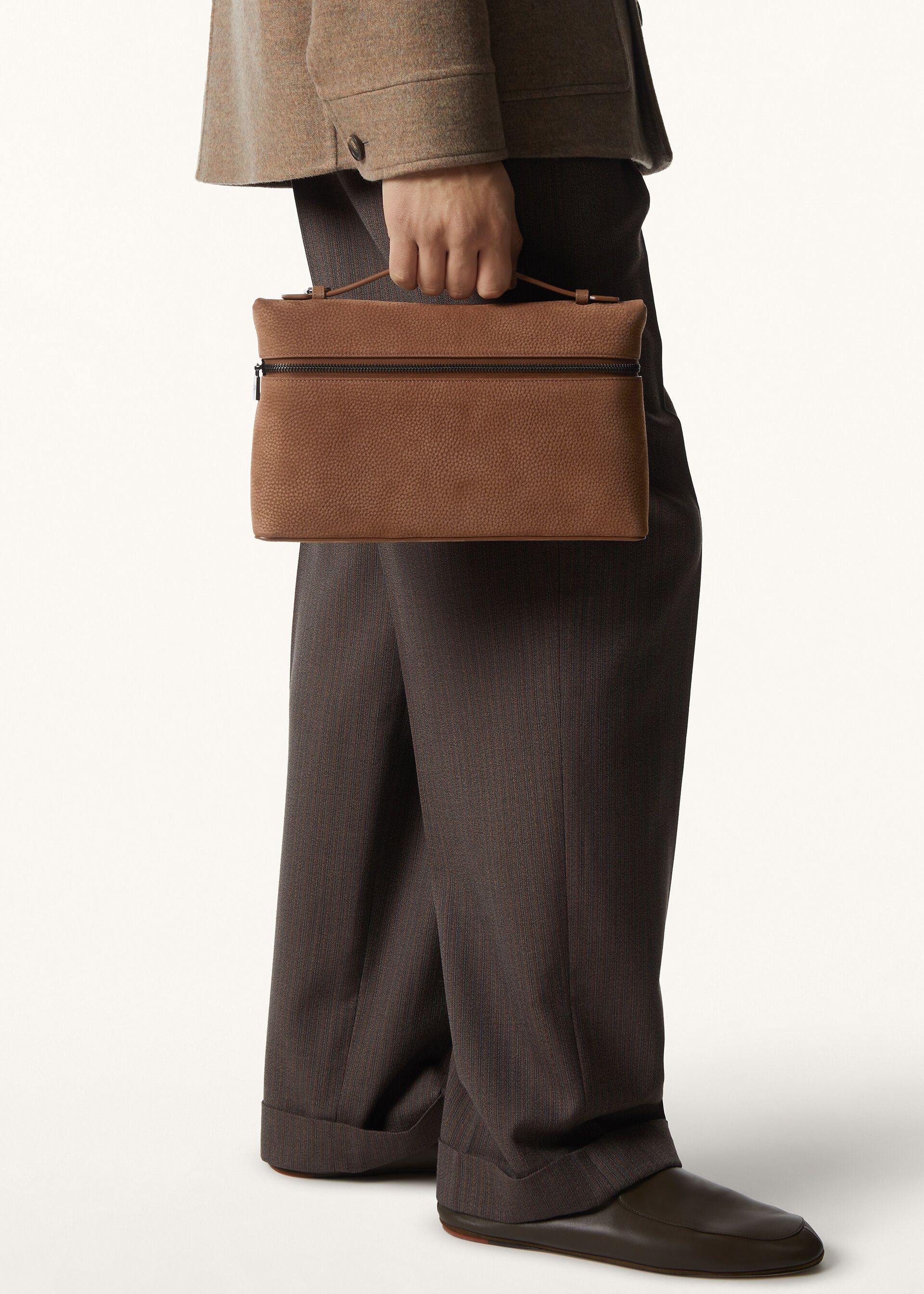 Loro Piana os11x0426 FAP4796 Size: OS / L29 Extra Pouch in Brownie Size ONE SIZE - 7 Thumbnail