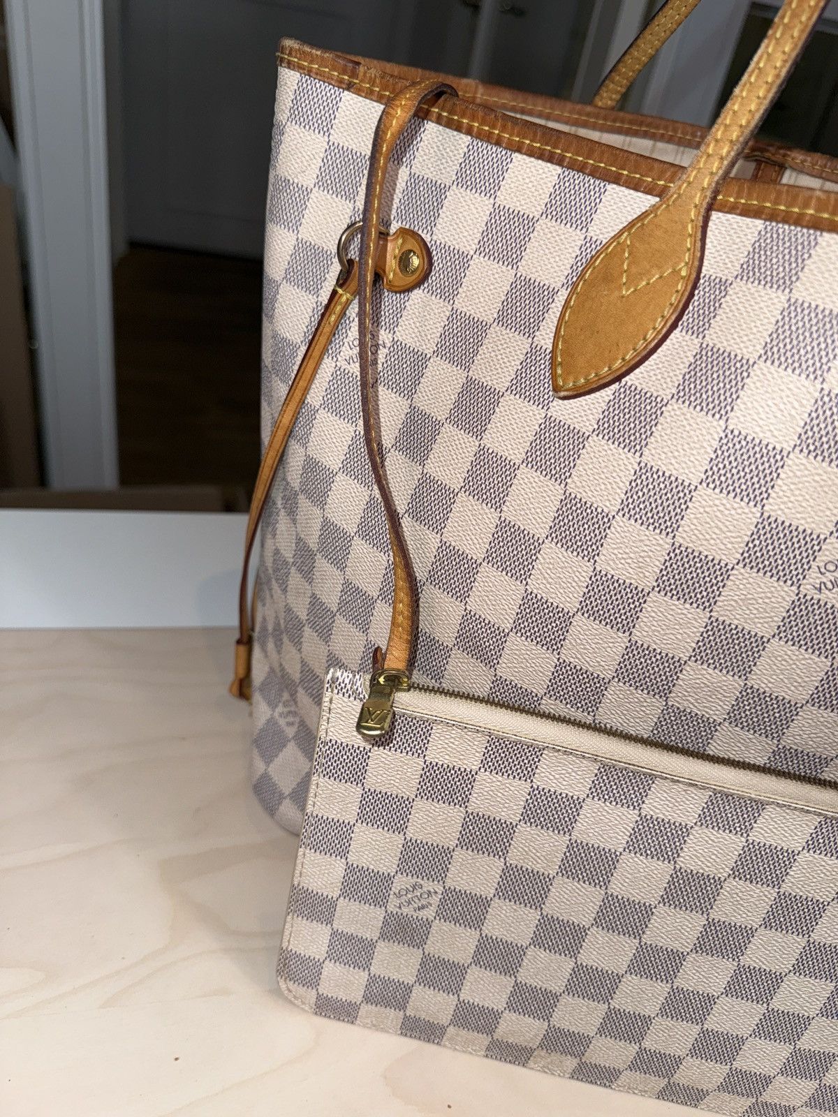 Louis Vuitton Louis Vuitton Neverfull Damier Azure MM Size ONE SIZE - 9 Thumbnail