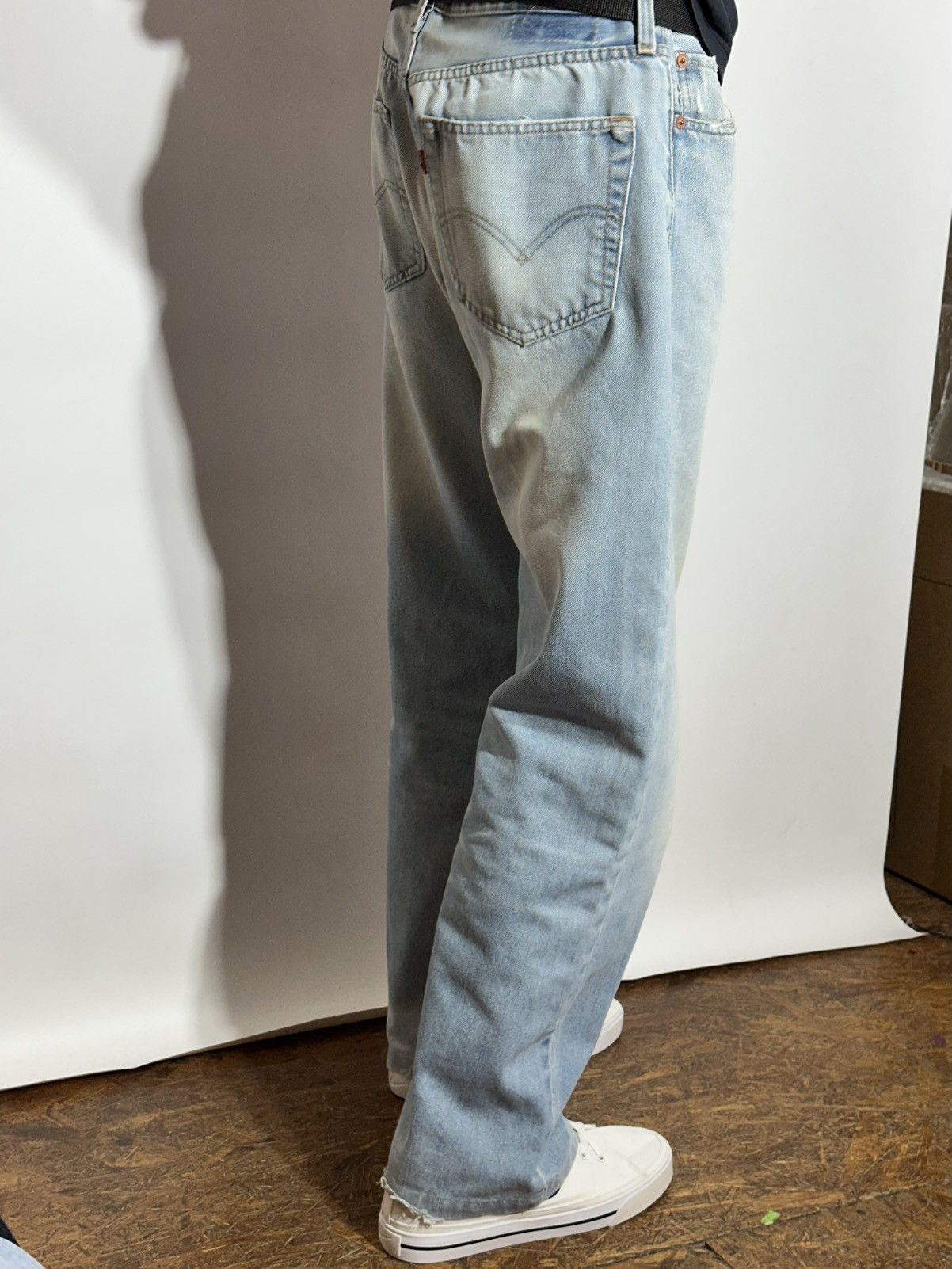Levi's Vintage Clothing Vintage 90s Levi's Distressed Baggy-Fit Size US 34 / EU 50 - 2 Thumbnail