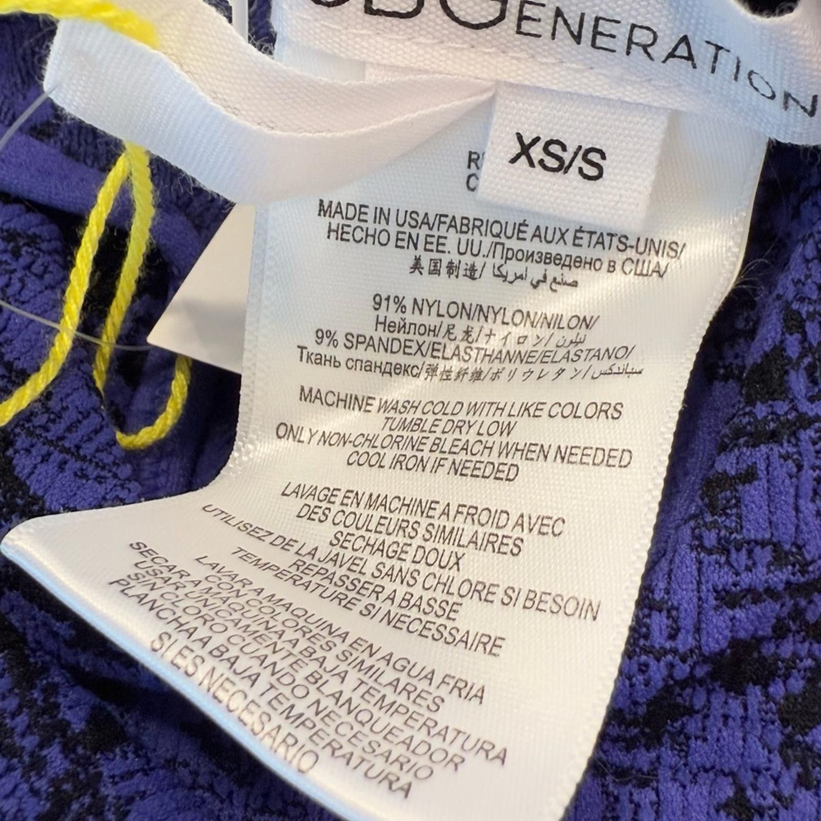 BCBGeneration BCBGeneration Blue body con cold shoulder mini Dress SZ XS Size XS / US 0-2 / IT 36-38 - 8 Thumbnail