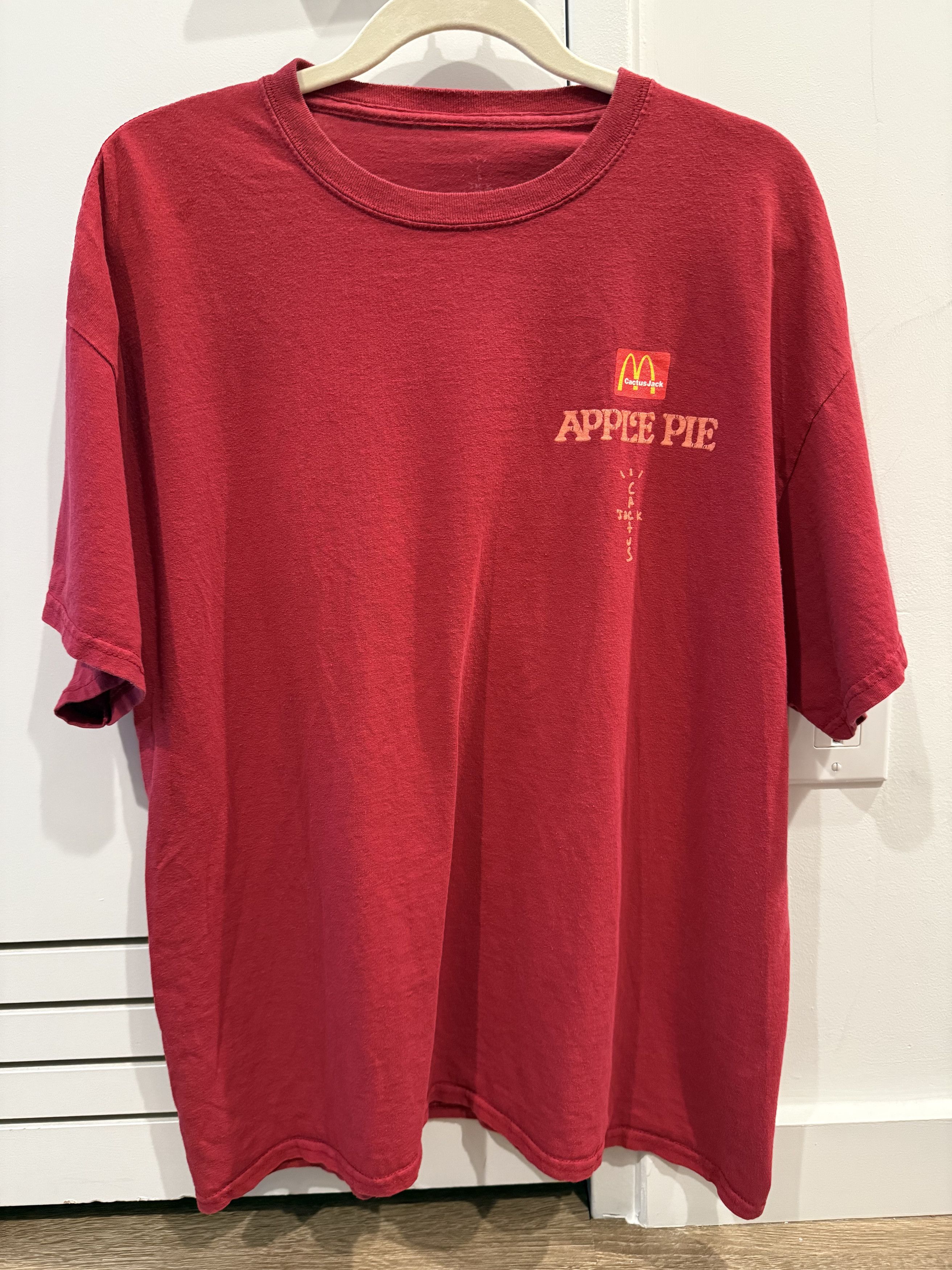 Travis Scott × McDonald's アップルパイ 日本未入荷 激レア Streetwear × Travis Scott Cactus Jack x McDonald's Apple Pie