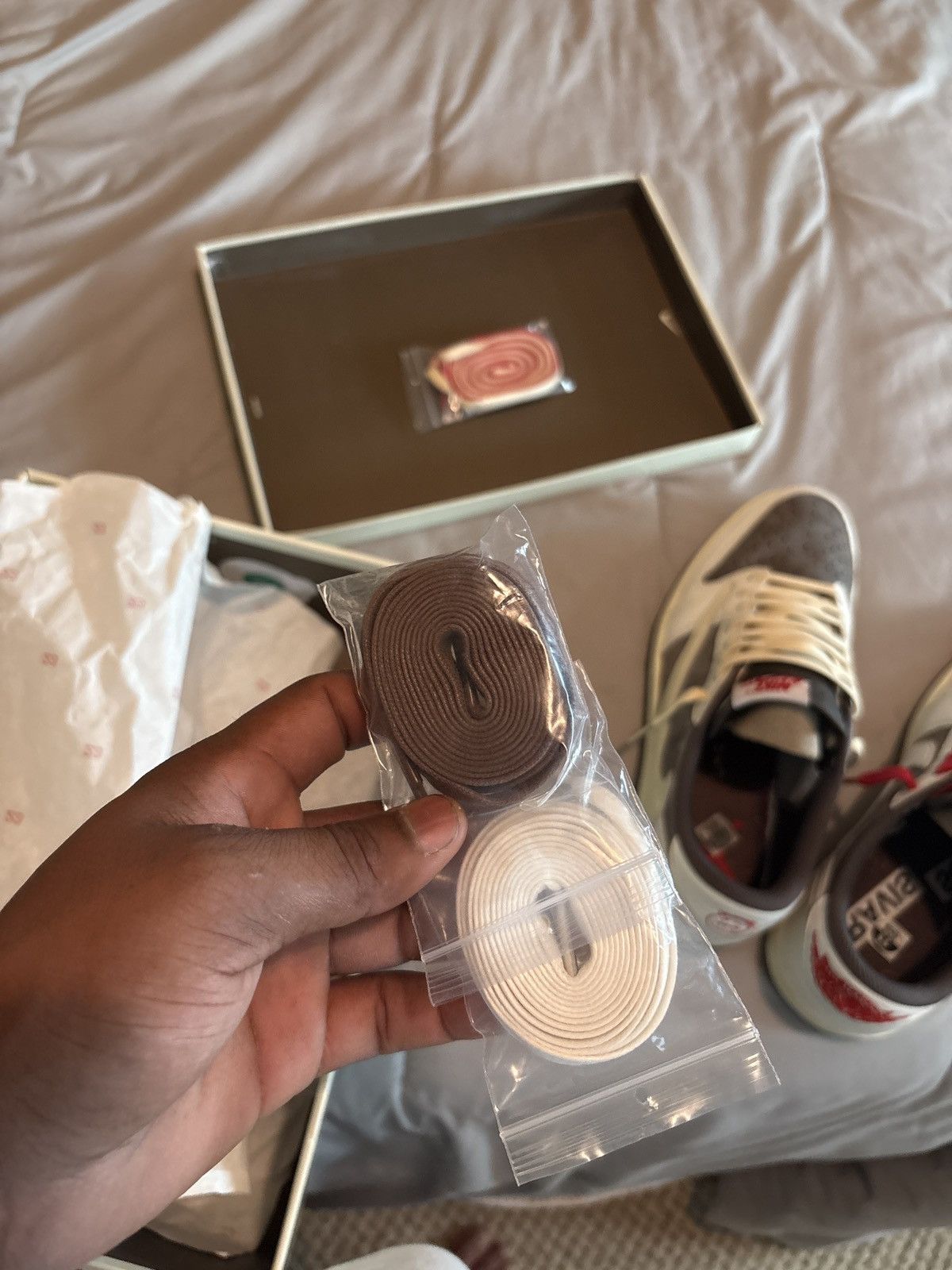 Travis Scott Travis Scott Reverse Low Mocha Size US 11.5 / EU 44-45 - 6 Thumbnail