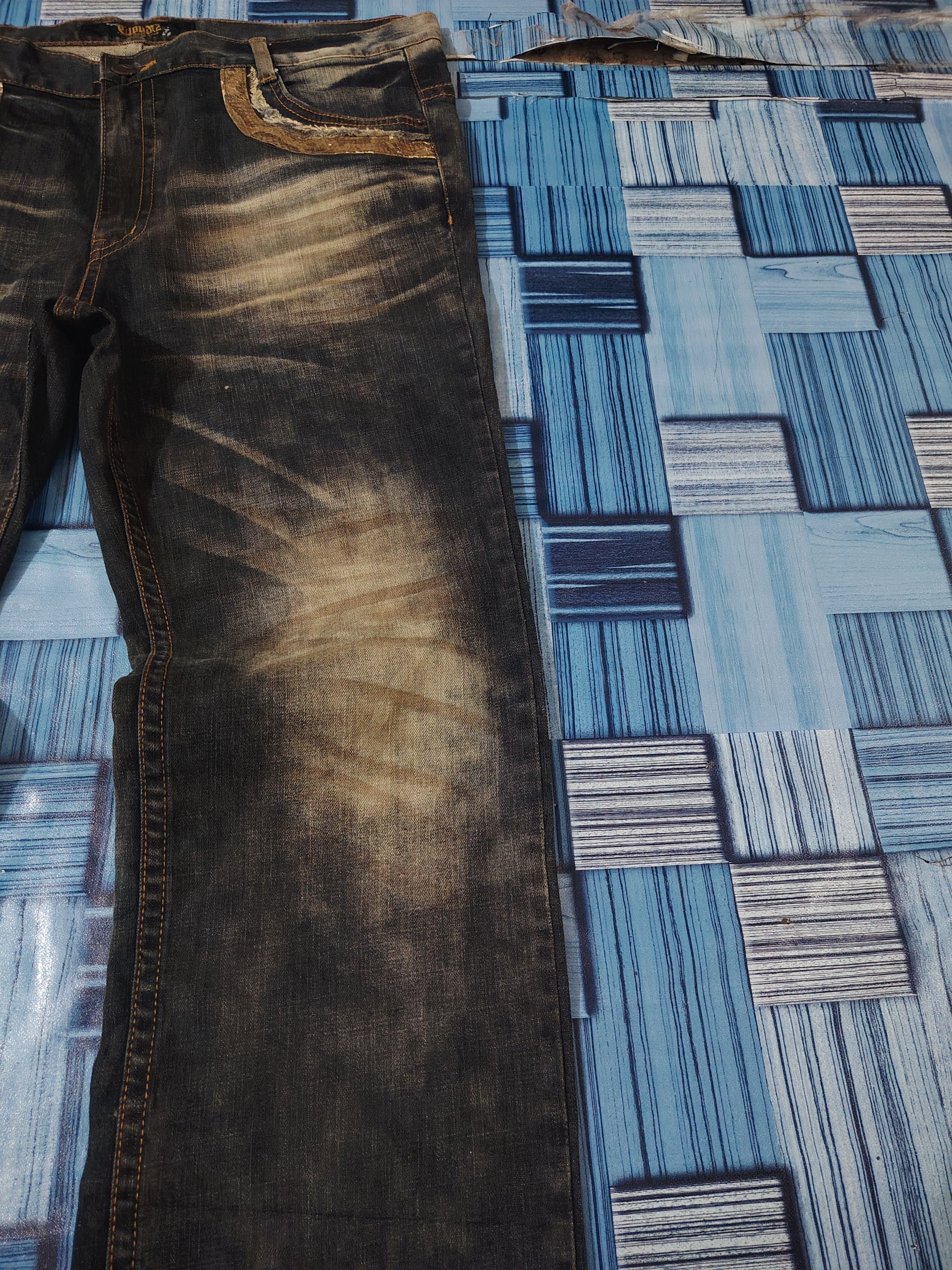 Rock Revival Japanese Cloud72 Denim Distressed Flared Jeans Cross Pocket Size US 40 / EU 56 - 4 Thumbnail