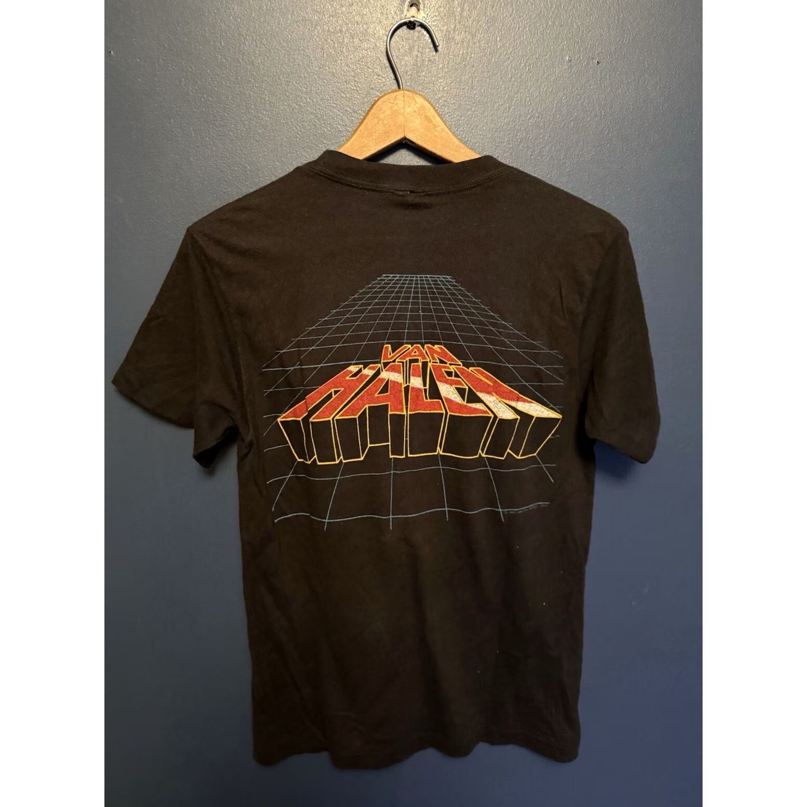 Olive VINTAGE Van Halen Live Tour Band Black Tee Shirt M Men's Size Medium Shirt 1982 Band 80s 90s Mens Size US M / EU 48-50 / 2 - 4 Thumbnail