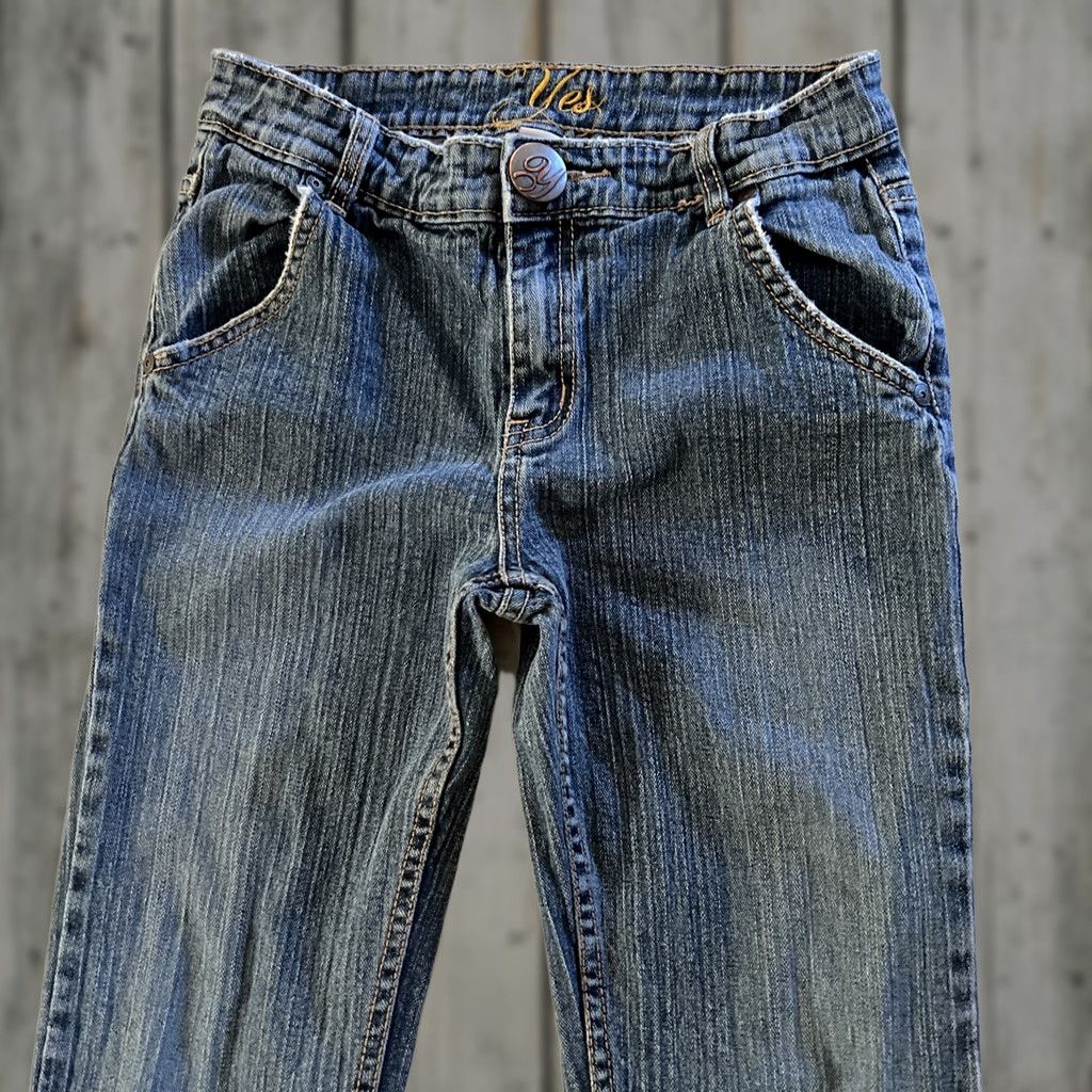 Vintage VINTAGE YES Blue Jeans Lace Trim Women’s 14 Th50160 Style Skinny 27in Inseam Denim Fall Bohemian Womens Size 36" / US 14 / IT 50 - 1 Thumbnail