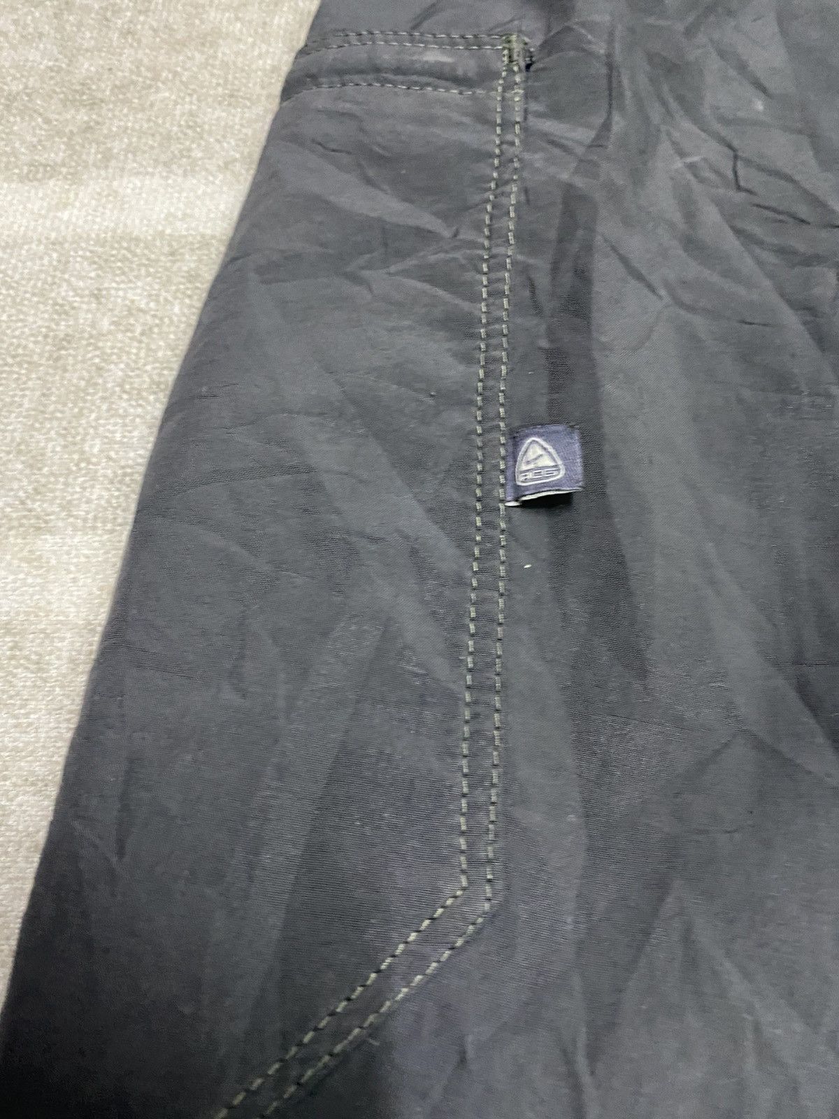 Nike × Nike ACG × Vintage Vintage Nike ACG Nylon Cargo Style Belted Pant Size US 32 / EU 48 - 10 Thumbnail