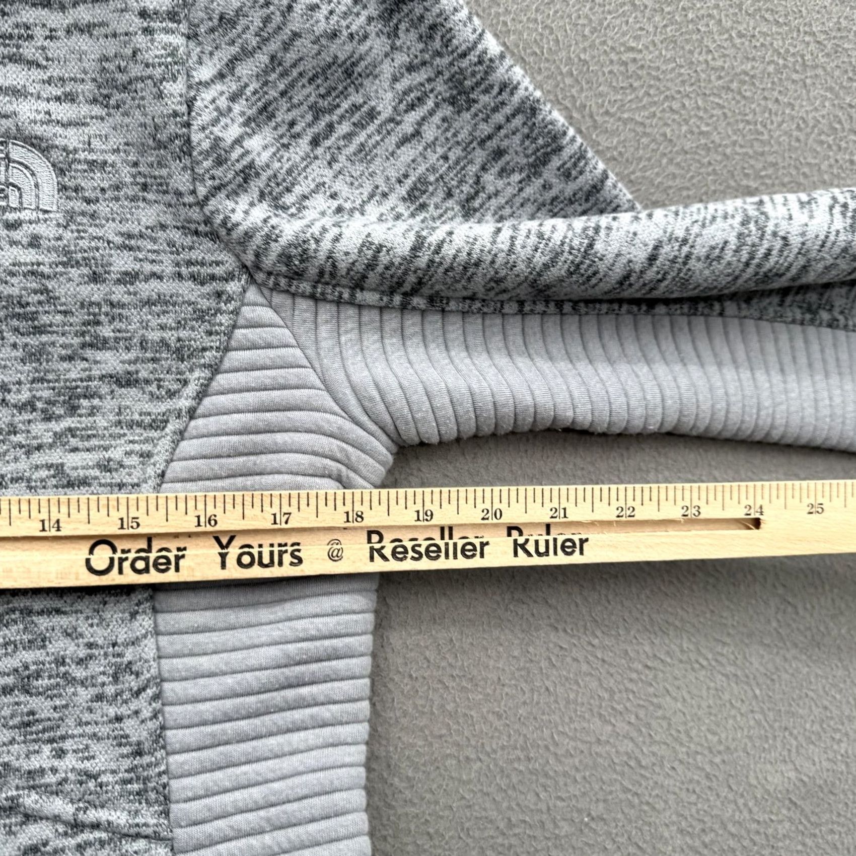 The North Face The North Face Jacket Womens Medium Gray Fleece Full Zip Beaver Creek Ski Resort Size M / US 6-8 / IT 42-44 - 5 Thumbnail