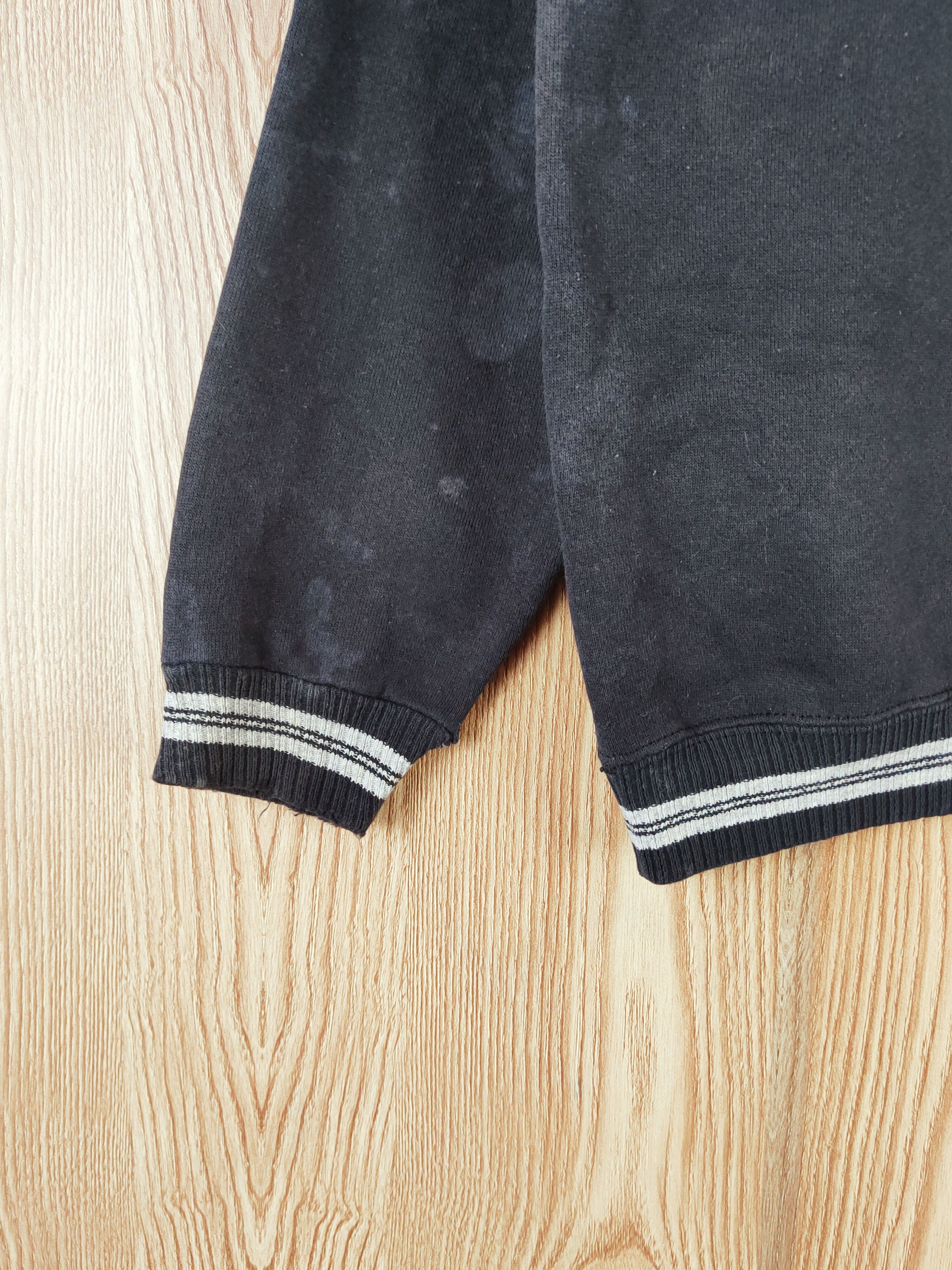 Japanese Brand × Vintage Discus Athletic Black Faded Sweatshirts #W810 Size US L / EU 52-54 / 3 - 4 Thumbnail