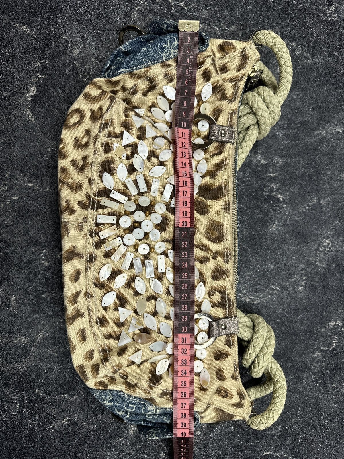 Guess Vintage Y2K Guess Leopard Pattern Baguette Mini Handle Bag Size ONE SIZE - 17 Thumbnail