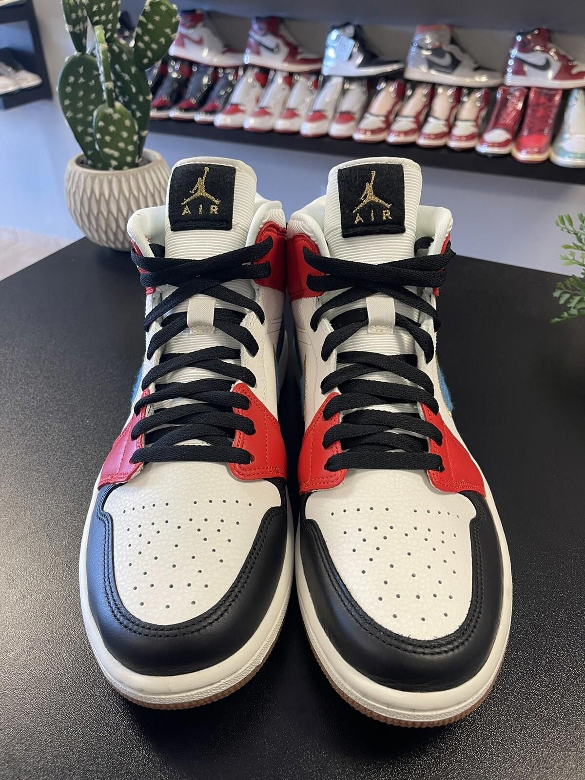 Jordan Brand Air Jordan 1 Mid Let Her Man Sail Red White Women's Size 12 Size US 12 / IT 42 - 2 Thumbnail