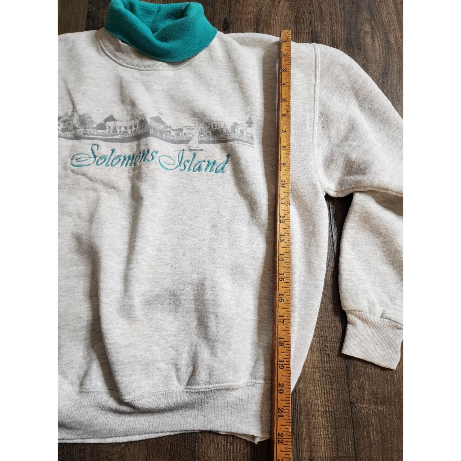 Vintage VINTAGE Gopher Sport Sweatshirt Shirt Unisex Adults M Gray Cotton Blend Embroidered Heart Graphic Print Pullover 90s (if applicable) Mens/Womens Size US M / EU 48-50 / 2 - 4 Thumbnail