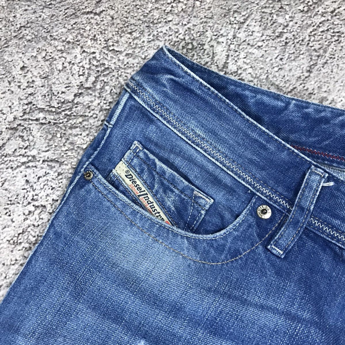 Vintage Vintage Y2K Diesel Distressed Low Rise Baggy Jeans W26 Rave Size US 26 / EU 42 - 4 Thumbnail