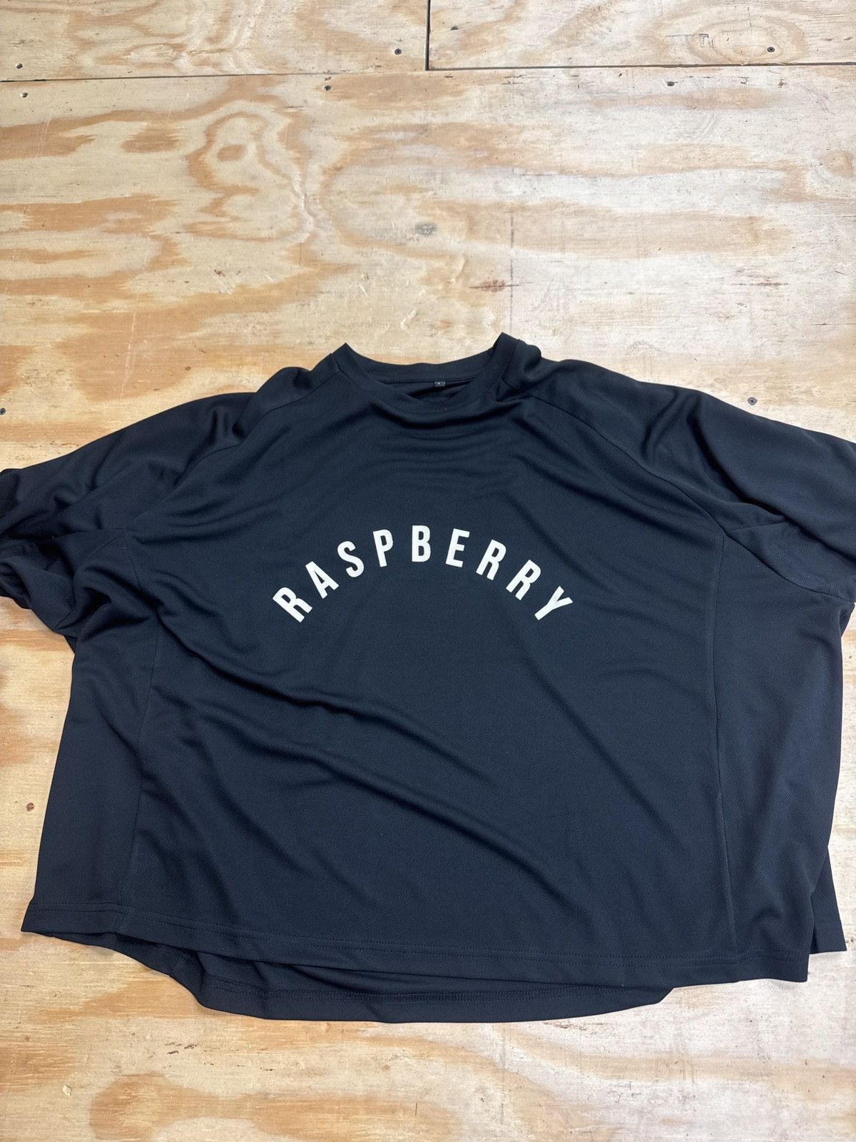 The GV Gallery Gvgallery raspberry hills jersey black large Size US L / EU 52-54 / 3 - 1 Thumbnail